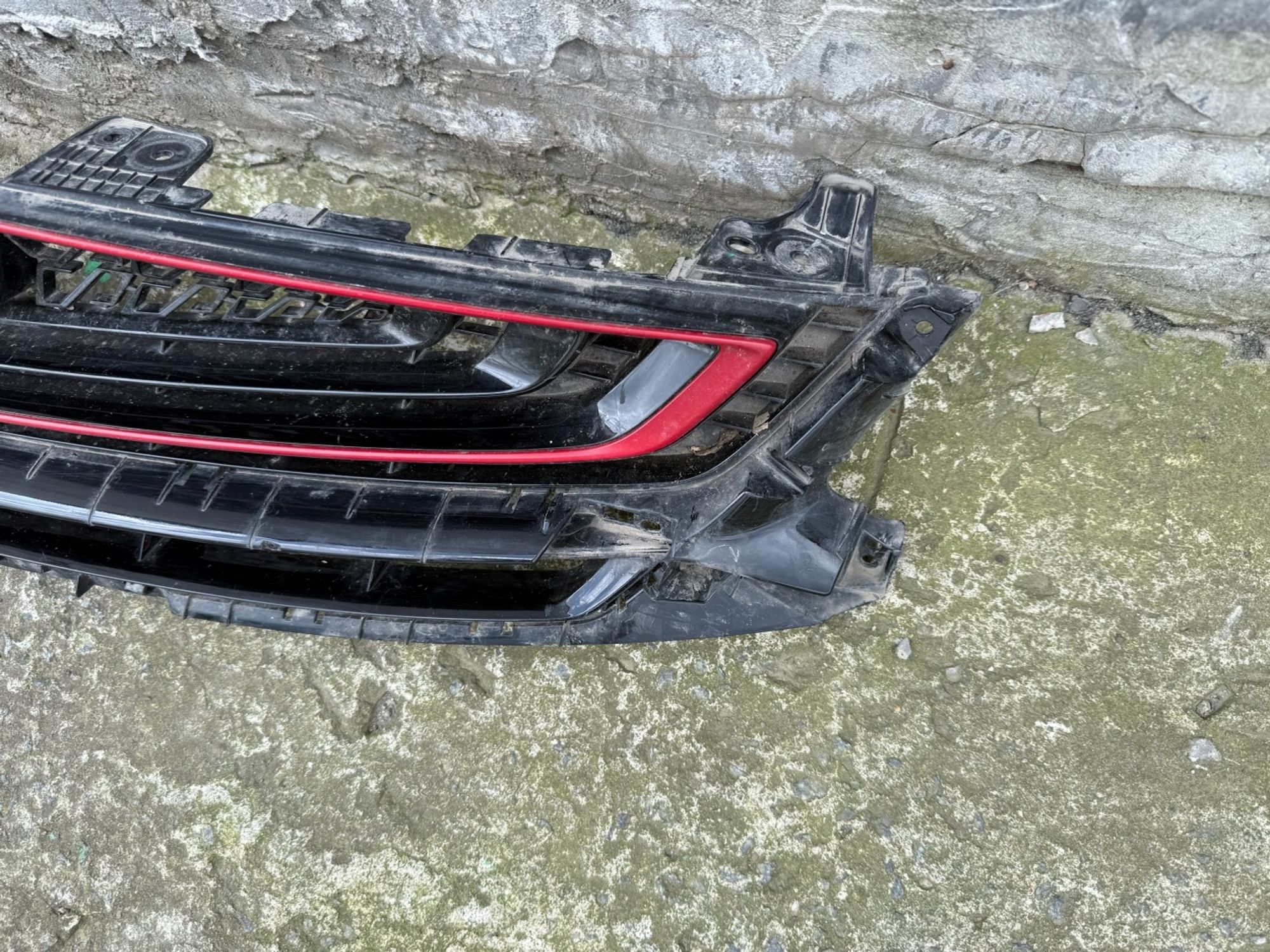 https://ycs.partsauto.market/partsauto-images/thmbs/userImages/74b999aff9da8d5a09f9ff26dc196135/part/c482585d-4d1a-4af1-8c18-4e827c1de3e9_1786304809374.jpg