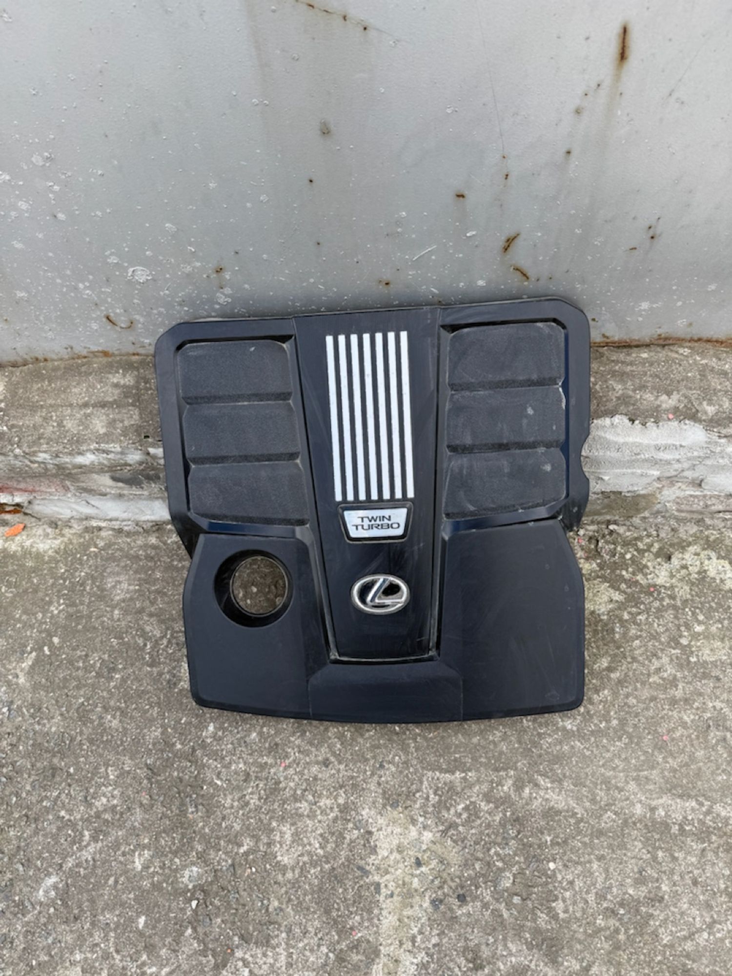 https://ycs.partsauto.market/partsauto-images/thmbs/userImages/74b999aff9da8d5a09f9ff26dc196135/part/c56228f5-55ed-4f00-b589-0861874edf5c_1786533143806.jpg