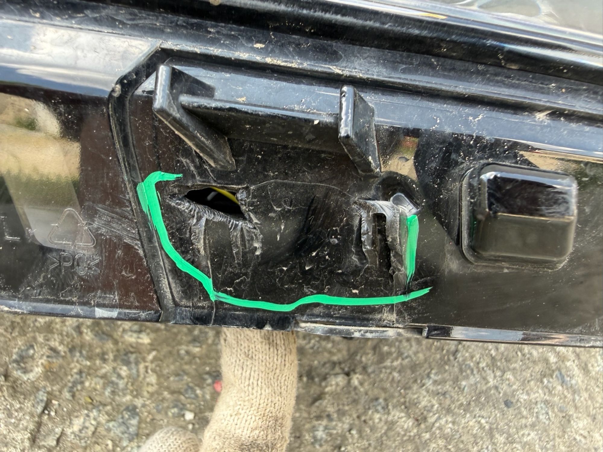 https://ycs.partsauto.market/partsauto-images/thmbs/userImages/74b999aff9da8d5a09f9ff26dc196135/part/c623c48d-e6b9-4378-b5c9-a437c364356b_1784916458334.jpg