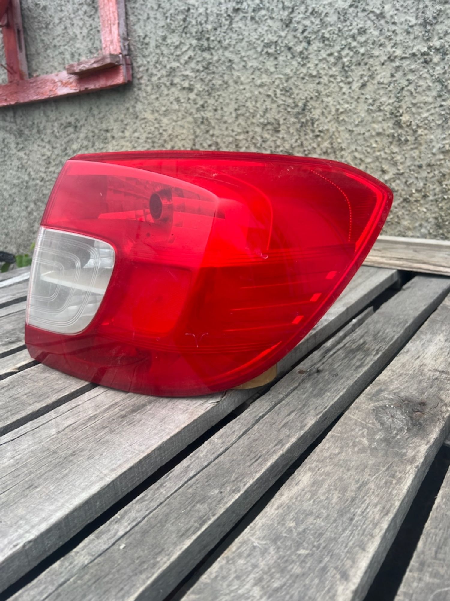 https://ycs.partsauto.market/partsauto-images/thmbs/userImages/74b999aff9da8d5a09f9ff26dc196135/part/cdbdc0c9-f72f-4040-a5b6-bfc957dbeb19_1781547567326.jpg