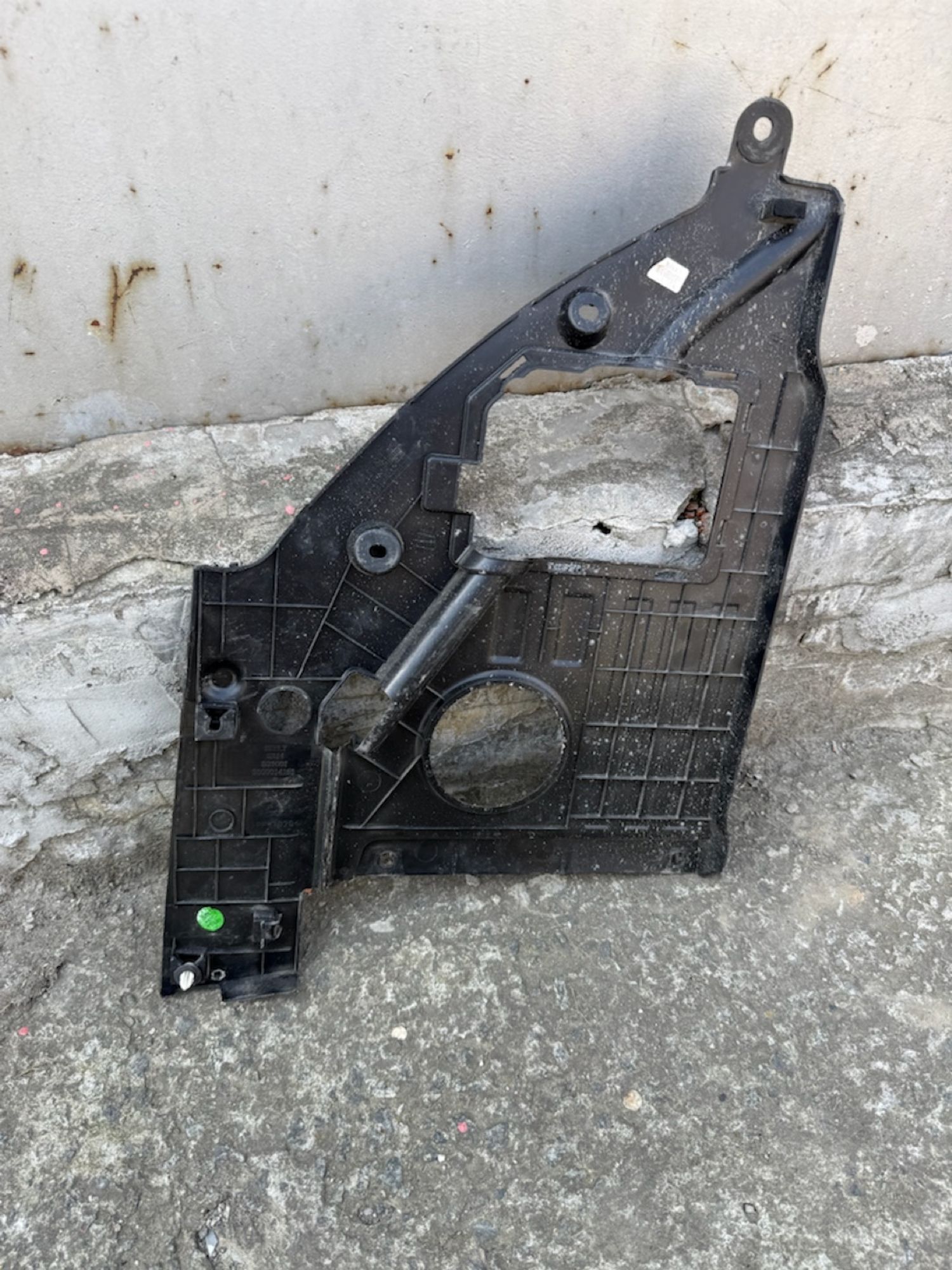 https://ycs.partsauto.market/partsauto-images/thmbs/userImages/74b999aff9da8d5a09f9ff26dc196135/part/ceb4cad7-ef27-40b9-8656-54495c0f3b15_1784920023955.jpg