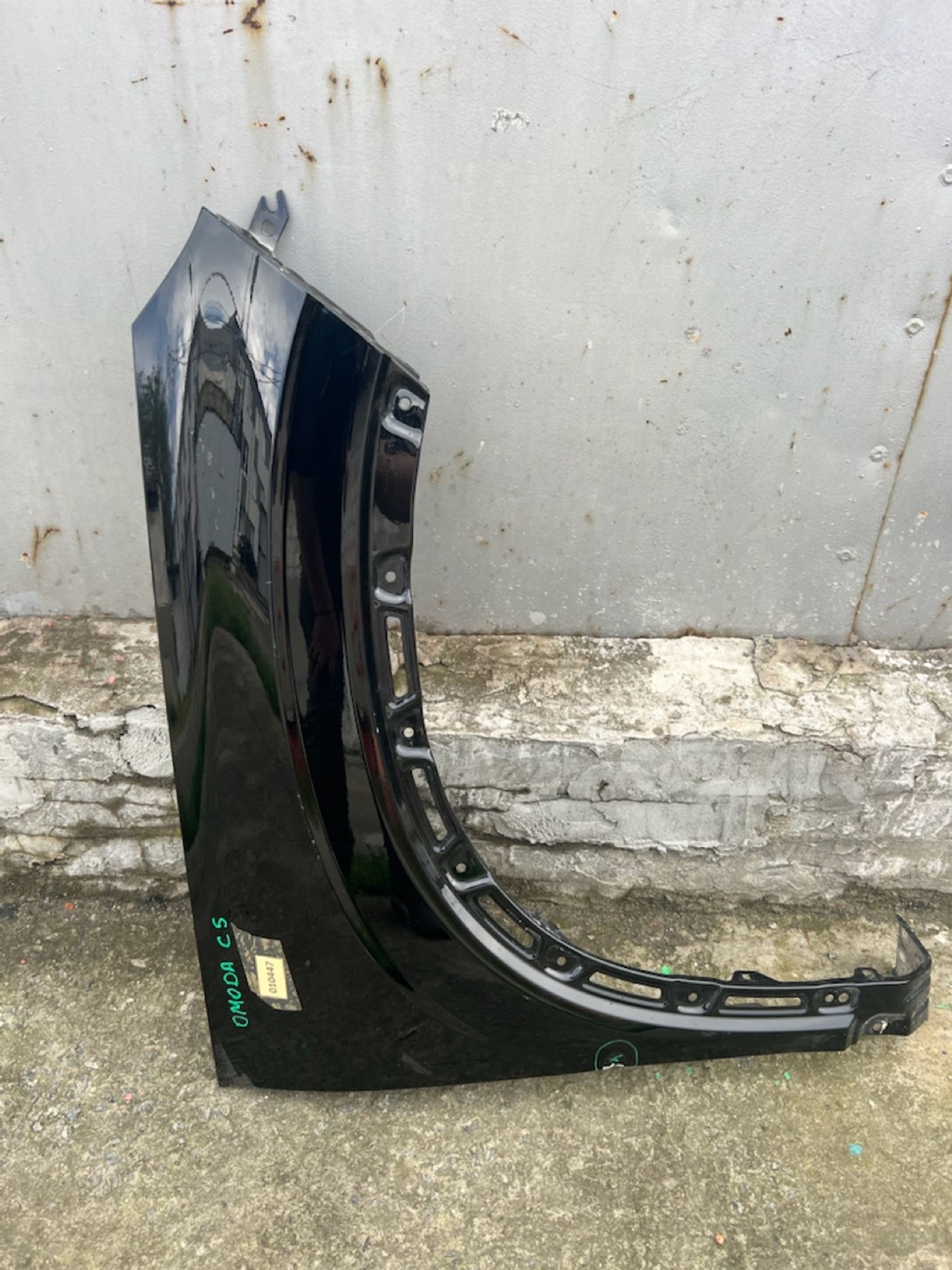 https://ycs.partsauto.market/partsauto-images/thmbs/userImages/74b999aff9da8d5a09f9ff26dc196135/part/cfdce7d0-62cd-42f5-a266-a3dfa56fcff4_1781029602178.jpg