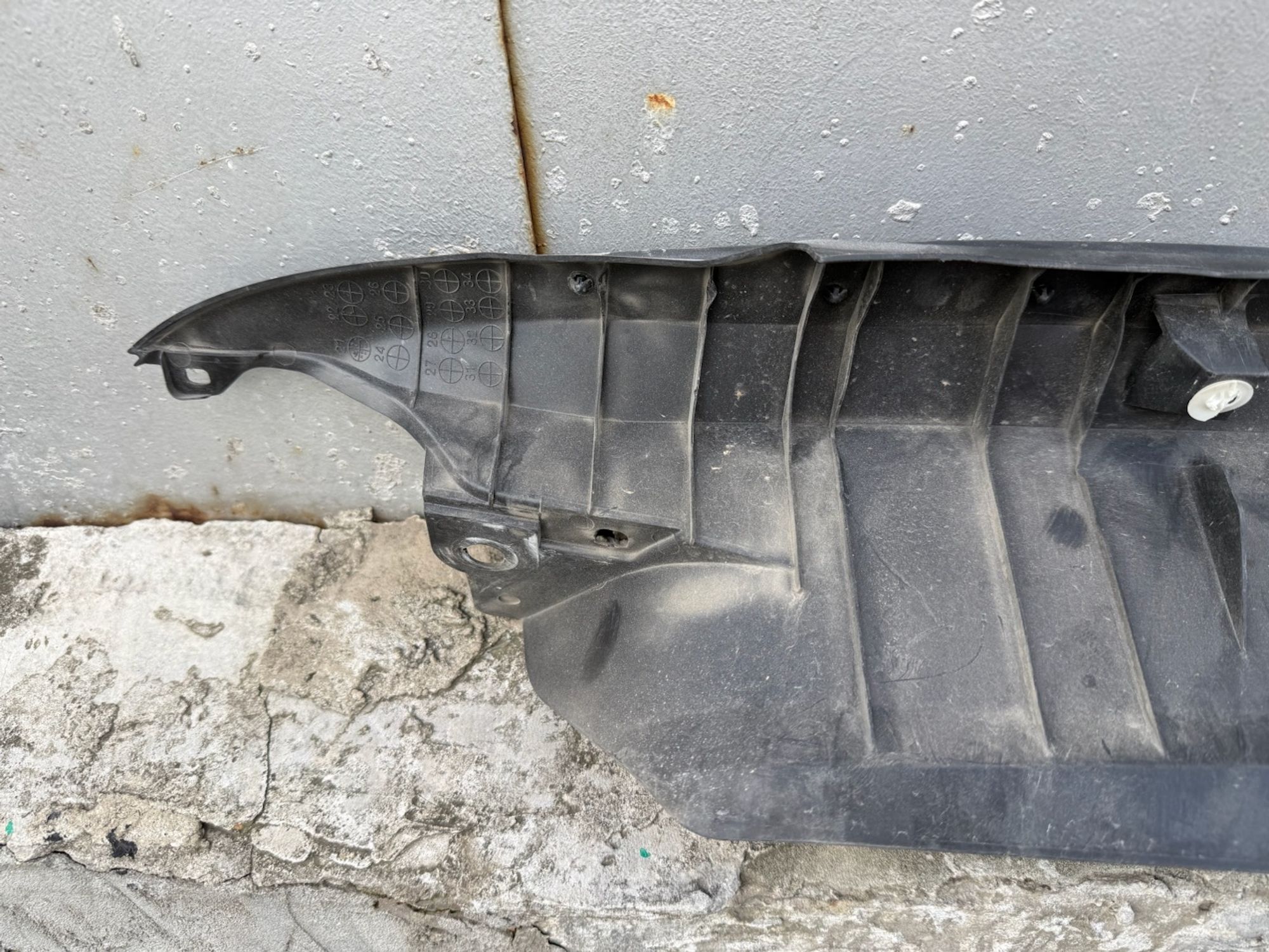 https://ycs.partsauto.market/partsauto-images/thmbs/userImages/74b999aff9da8d5a09f9ff26dc196135/part/d0c8212b-b4ee-40b1-aeed-89f63afc2af1_1786533907407.jpg