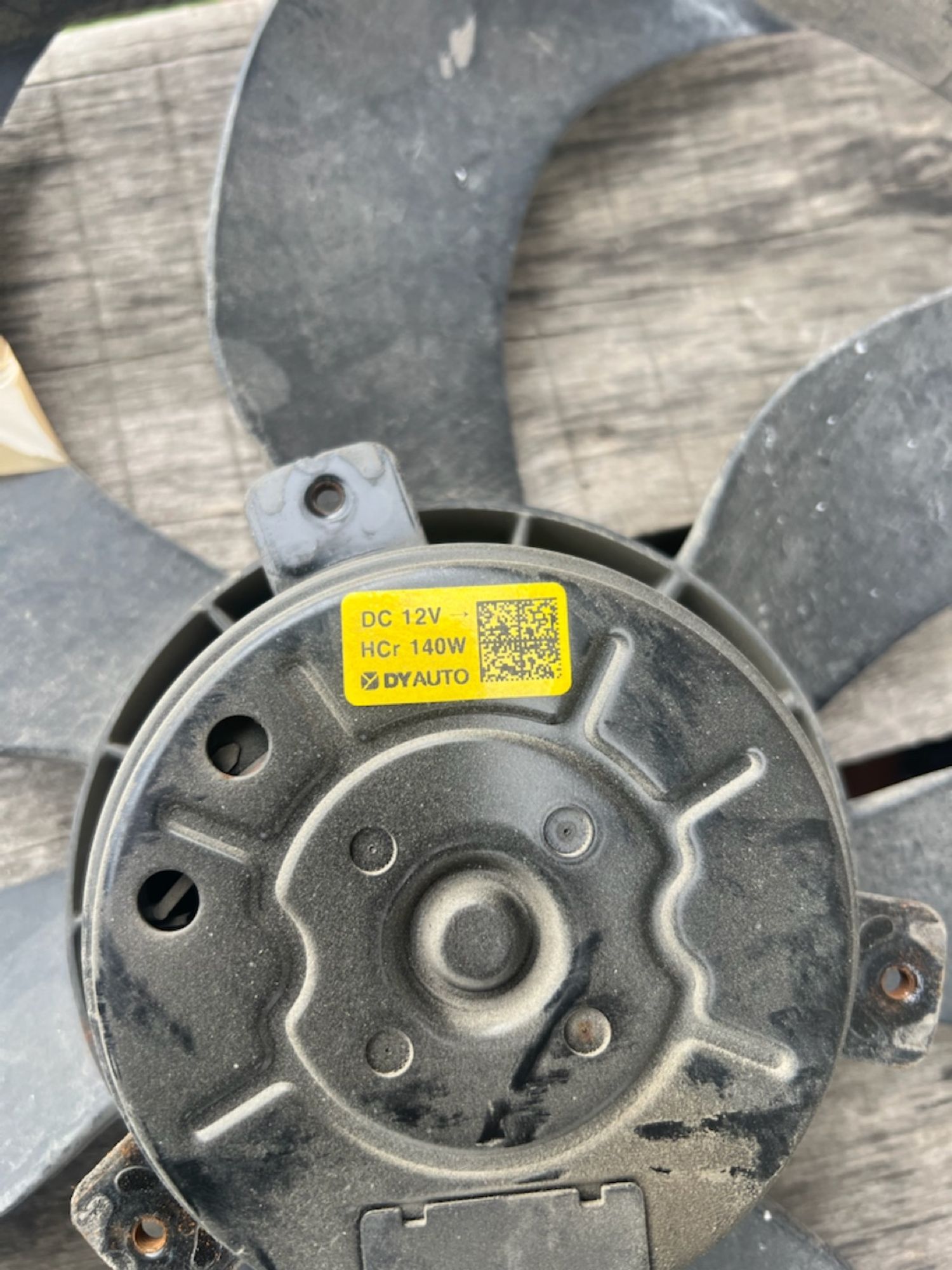 https://ycs.partsauto.market/partsauto-images/thmbs/userImages/74b999aff9da8d5a09f9ff26dc196135/part/d2809ffc-44e6-418a-9d1a-28eef2c468ff_1785432074458.jpg