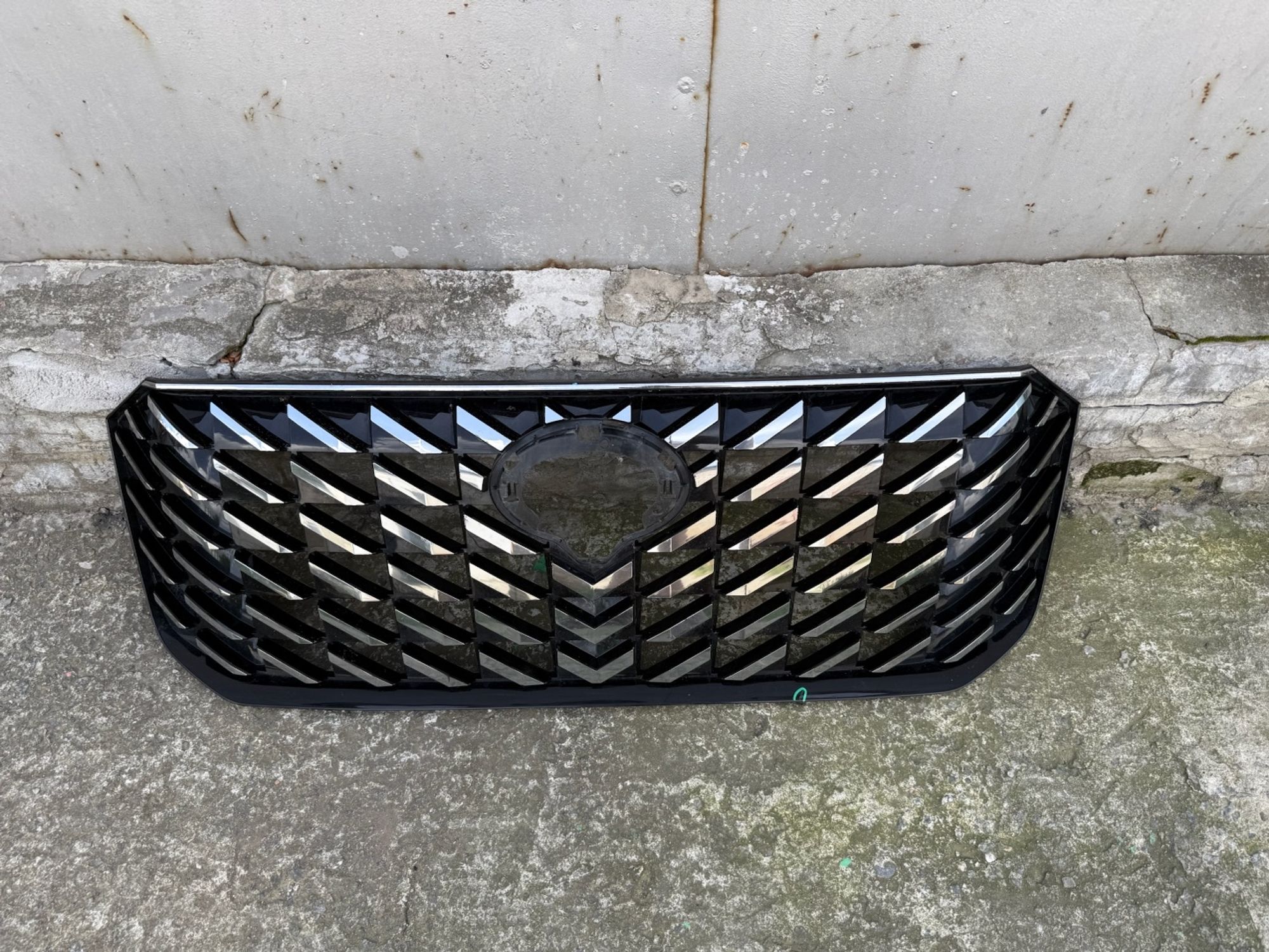 https://ycs.partsauto.market/partsauto-images/thmbs/userImages/74b999aff9da8d5a09f9ff26dc196135/part/d4ff1396-8bce-4adb-b01f-9aa8e283615e_1786088230010.jpg