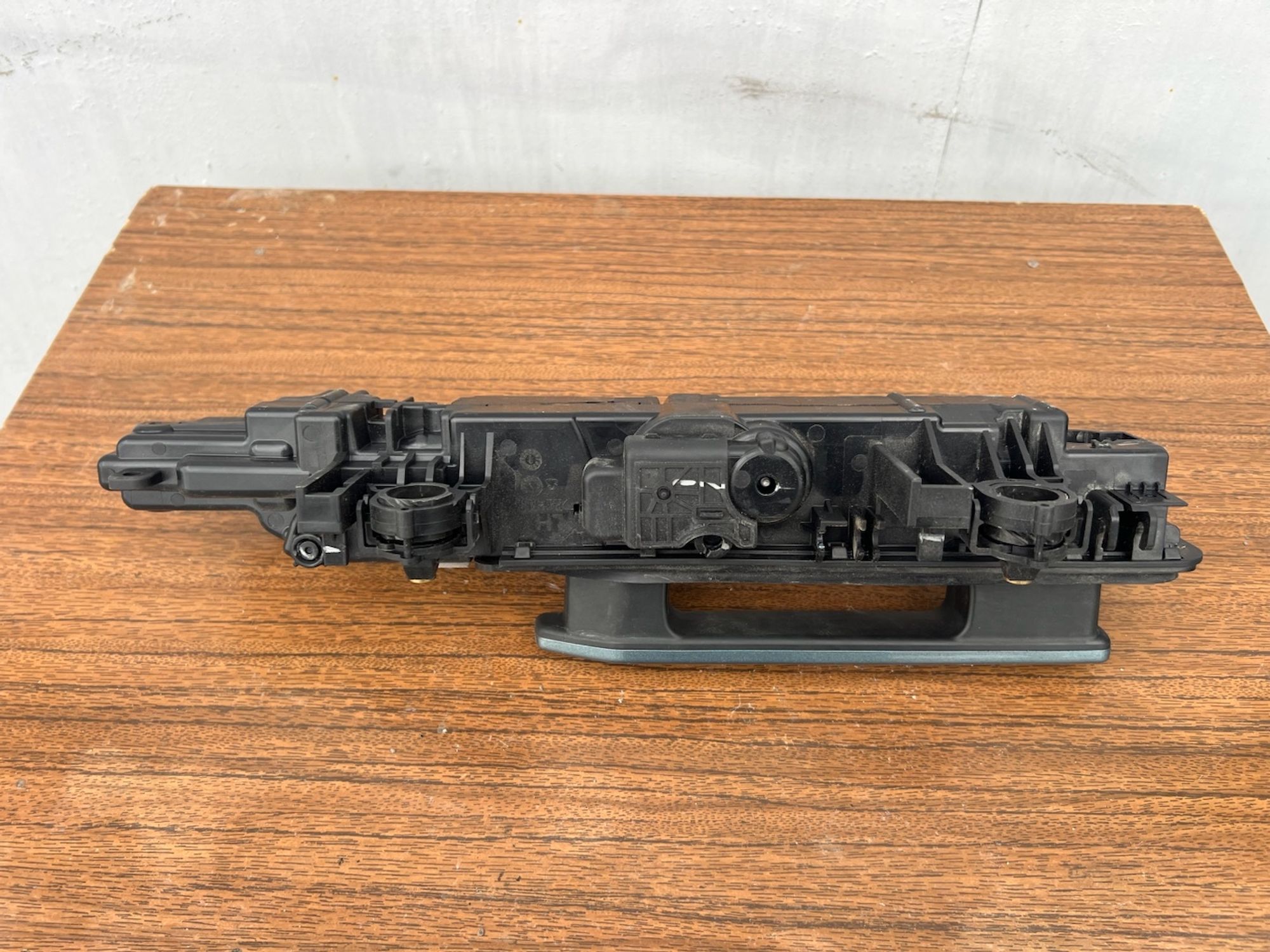 https://ycs.partsauto.market/partsauto-images/thmbs/userImages/74b999aff9da8d5a09f9ff26dc196135/part/d5e263ad-33de-4be4-babf-172506064bcb_1781112703720.jpg