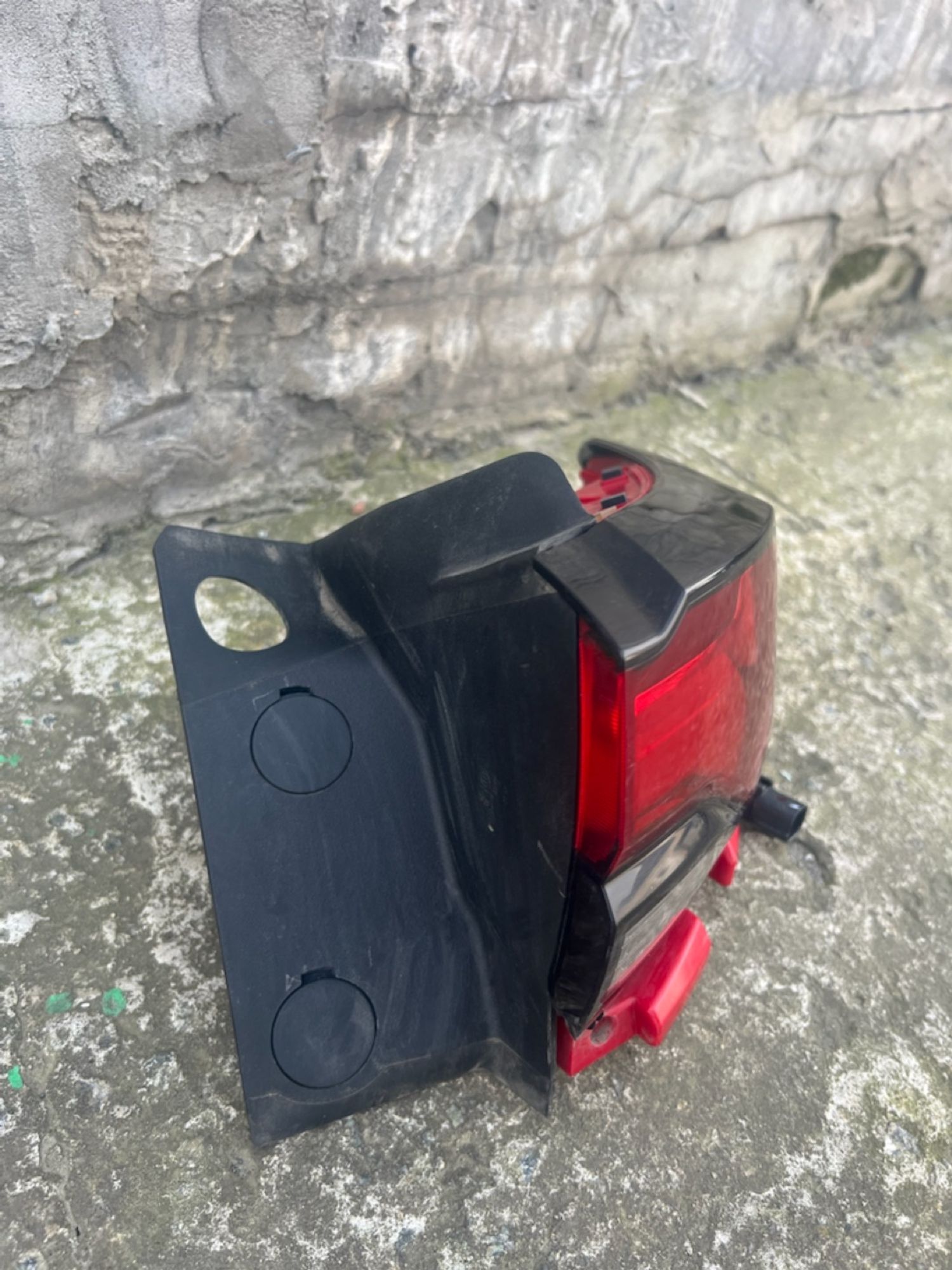 https://ycs.partsauto.market/partsauto-images/thmbs/userImages/74b999aff9da8d5a09f9ff26dc196135/part/d79240f6-ab4d-48a3-9582-acbeccd273f1_1785431606406.jpg