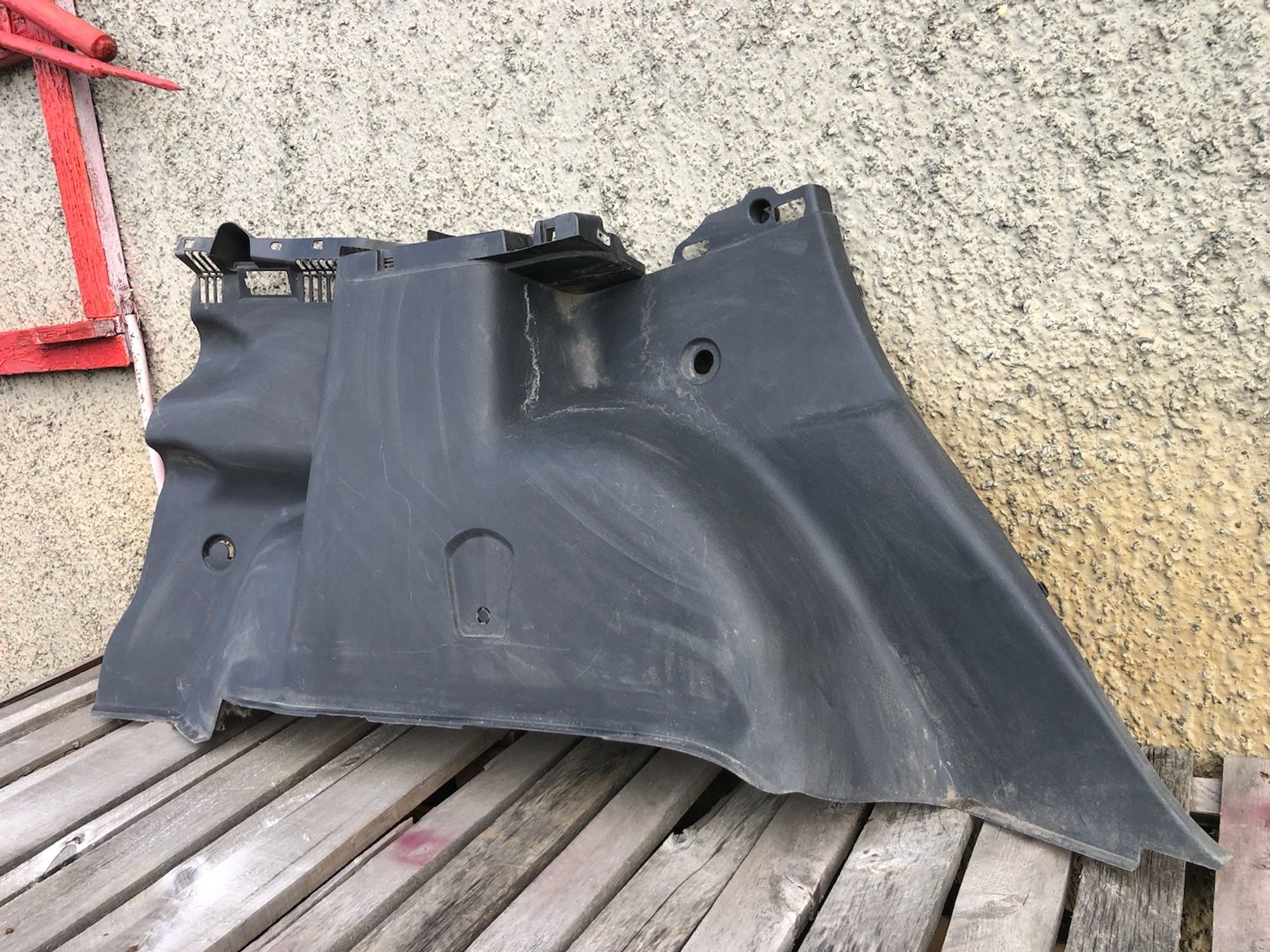 Обшивка багажника левая Renault Duster 2012-2015, 2000 рублей, Челябинск