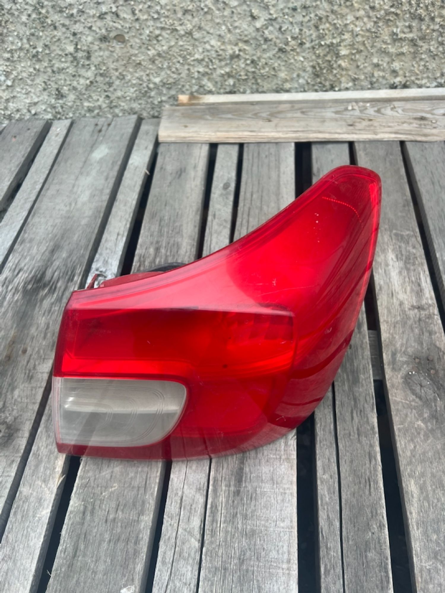 https://ycs.partsauto.market/partsauto-images/thmbs/userImages/74b999aff9da8d5a09f9ff26dc196135/part/d8daf1ac-3098-4178-bdb6-0b7e628e121e_1781547604495.jpg