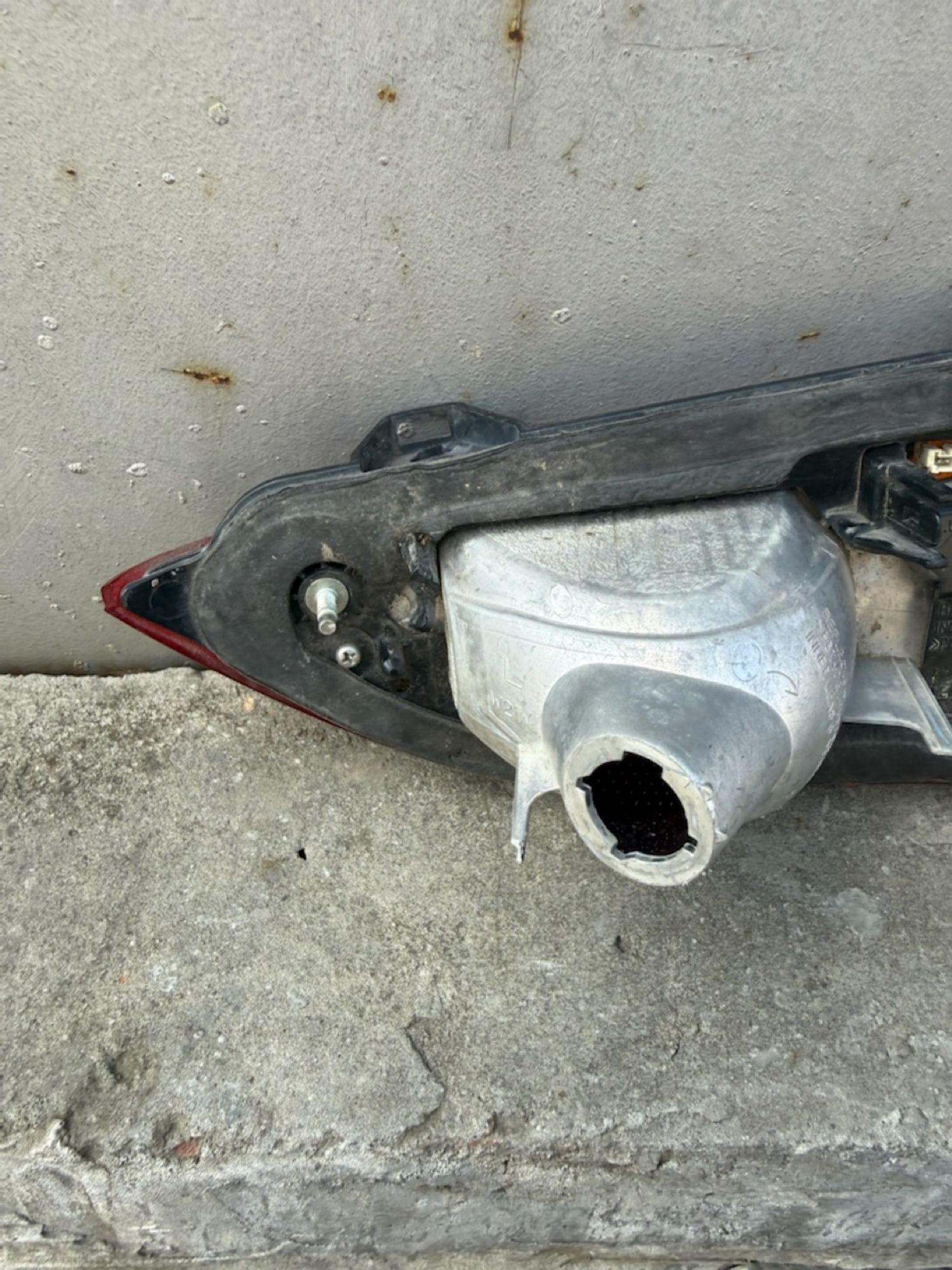 https://ycs.partsauto.market/partsauto-images/thmbs/userImages/74b999aff9da8d5a09f9ff26dc196135/part/d975b7dd-6c7e-46c4-a113-e11f2aaf1faa_1785006247886.jpg
