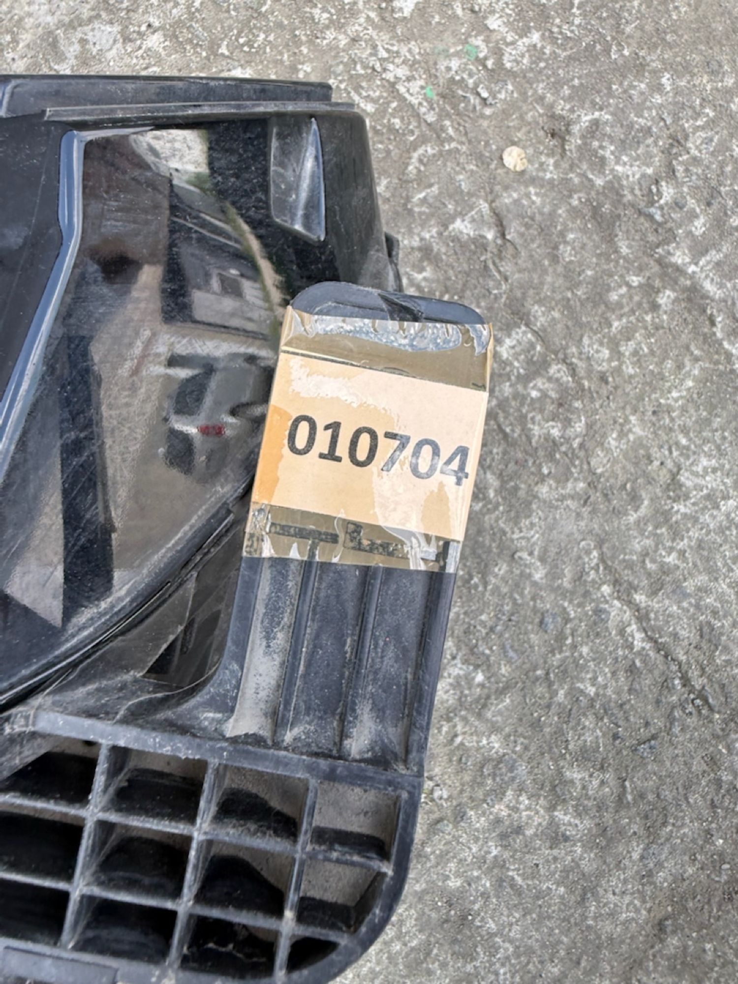 https://ycs.partsauto.market/partsauto-images/thmbs/userImages/74b999aff9da8d5a09f9ff26dc196135/part/dae9140c-368d-4b7a-bfc0-30051ff7b2cb_1784916466721.jpg