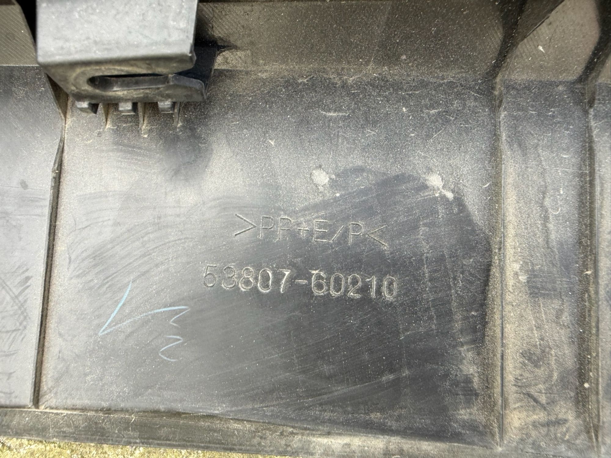 https://ycs.partsauto.market/partsauto-images/thmbs/userImages/74b999aff9da8d5a09f9ff26dc196135/part/dc7c18bf-7088-4bad-94f8-240e3cfe677e_1786534125054.jpg
