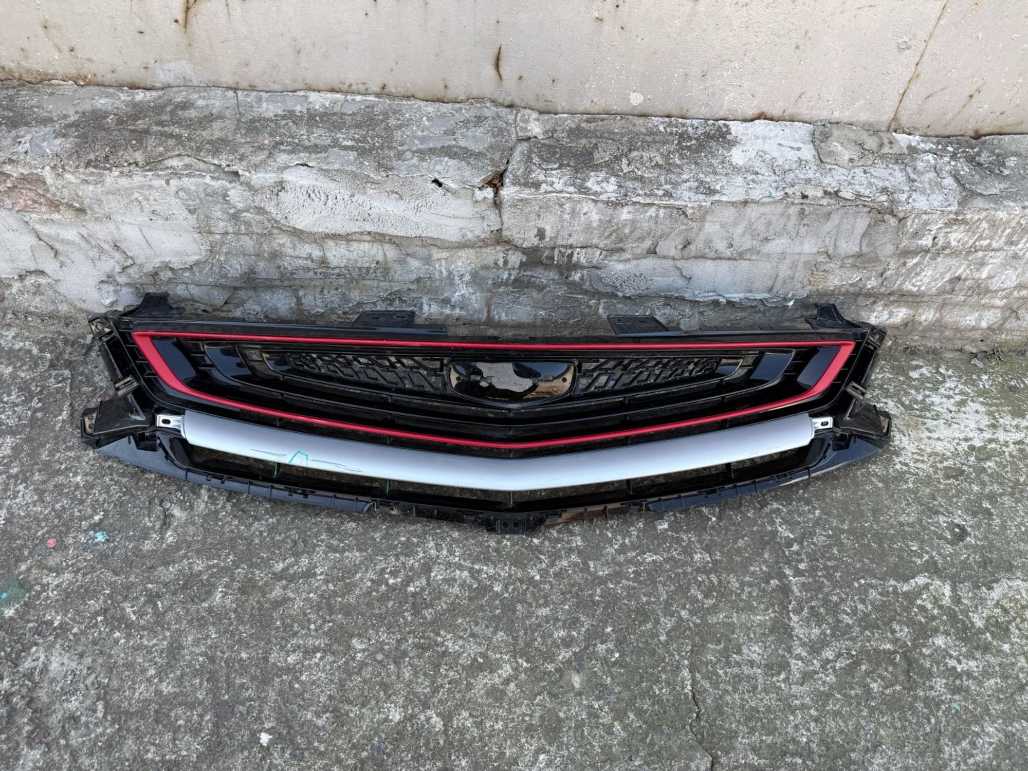 Решетка радиатора Geely Coolray / Belgee X50, 3800 рублей, Челябинск