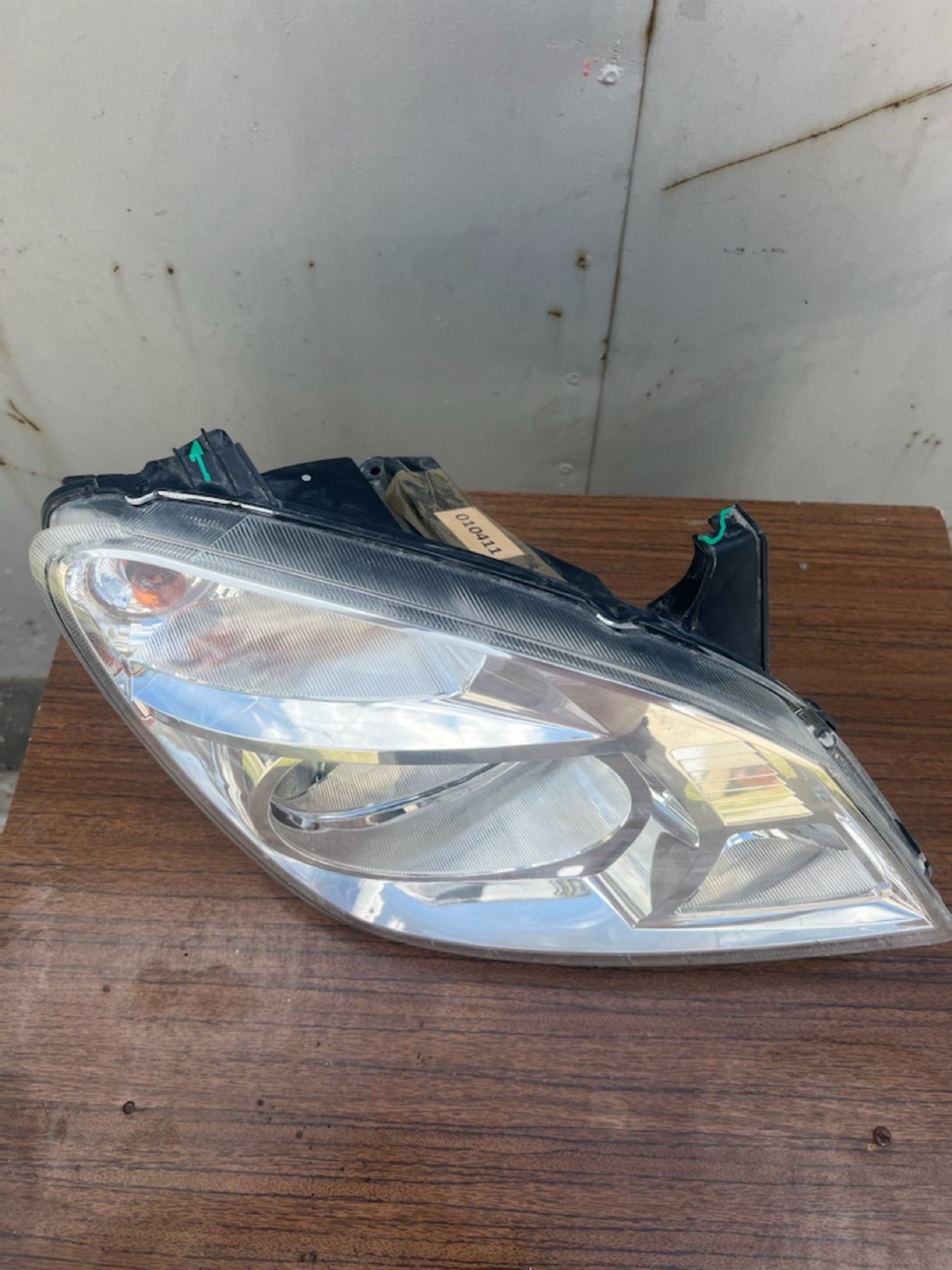 https://ycs.partsauto.market/partsauto-images/thmbs/userImages/74b999aff9da8d5a09f9ff26dc196135/part/e003f052-3712-4107-8a70-e06546b4f791_1781889346798.jpg