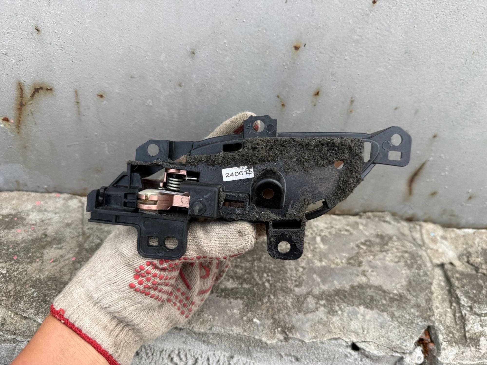 https://ycs.partsauto.market/partsauto-images/thmbs/userImages/74b999aff9da8d5a09f9ff26dc196135/part/e8653979-a482-4c79-8705-9508130323fa_1786300900220.jpg