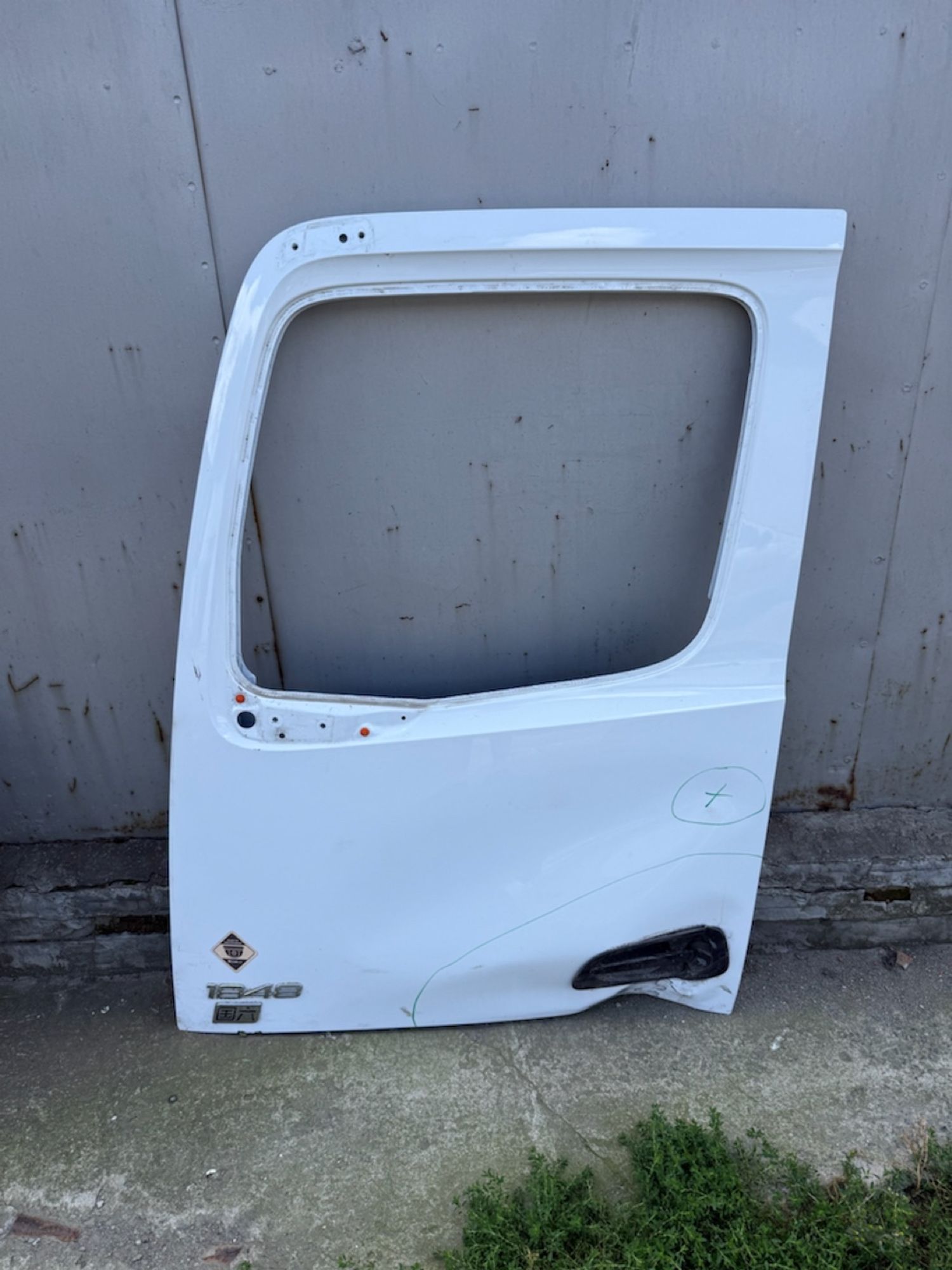 https://ycs.partsauto.market/partsauto-images/thmbs/userImages/74b999aff9da8d5a09f9ff26dc196135/part/fa97d159-0cd3-49fd-a71b-99383d919c35_1786696113841.jpg