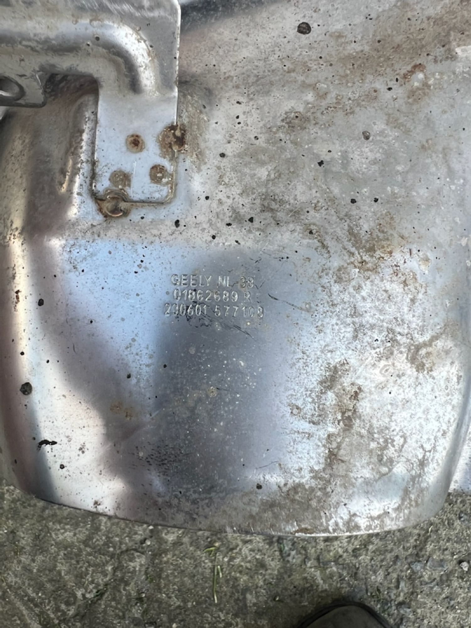 https://ycs.partsauto.market/partsauto-images/thmbs/userImages/74b999aff9da8d5a09f9ff26dc196135/part/fc6f82f9-4d82-45b6-92a5-0df8856d165c_1781717473735.jpg