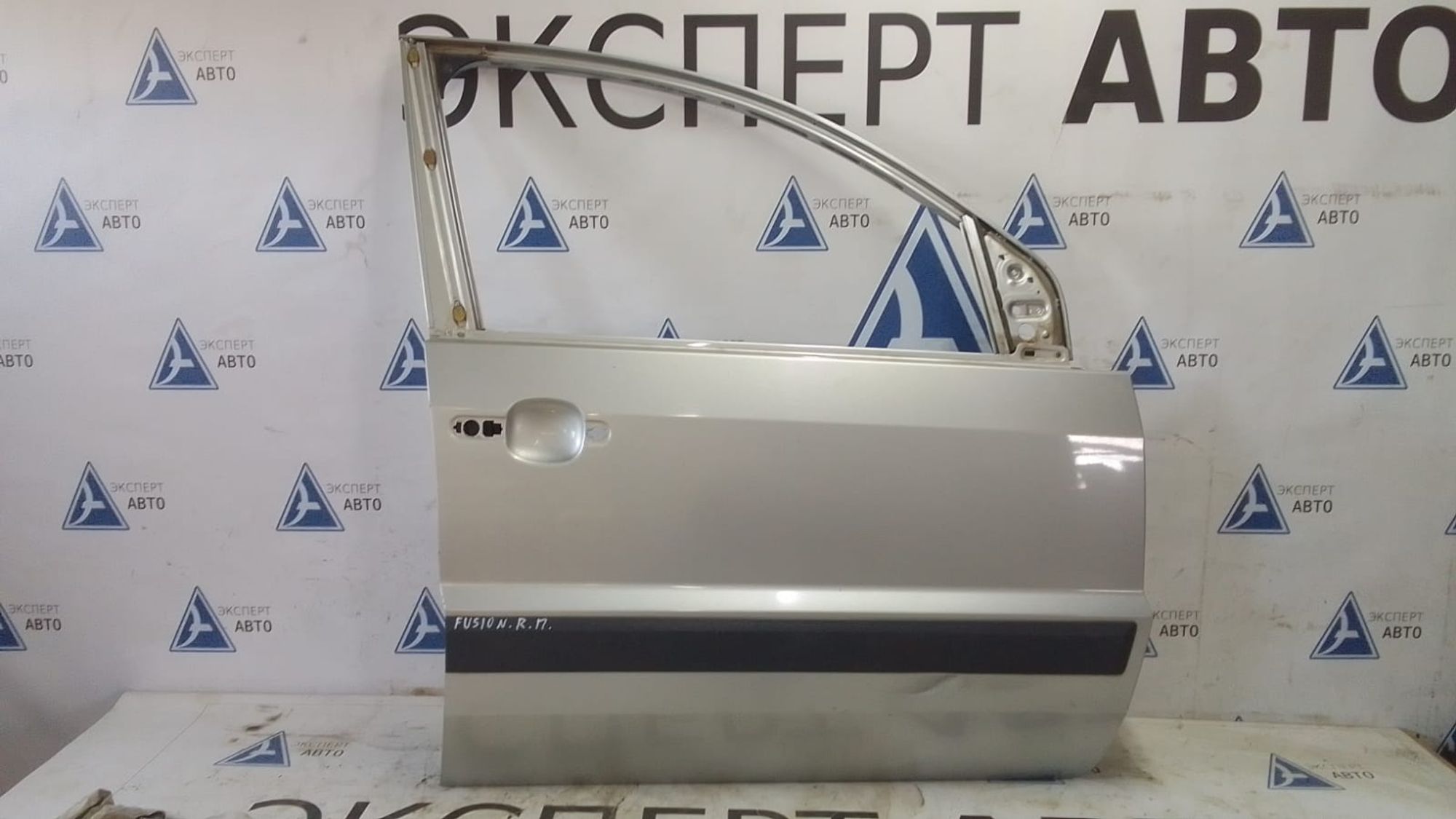 https://ycs.partsauto.market/partsauto-images/thmbs/userImages/75d4474db864ee9a7db96475a931940e/part/69ea425b-22bb-4f76-90b6-40aab915fb16_1719308262484.jpg