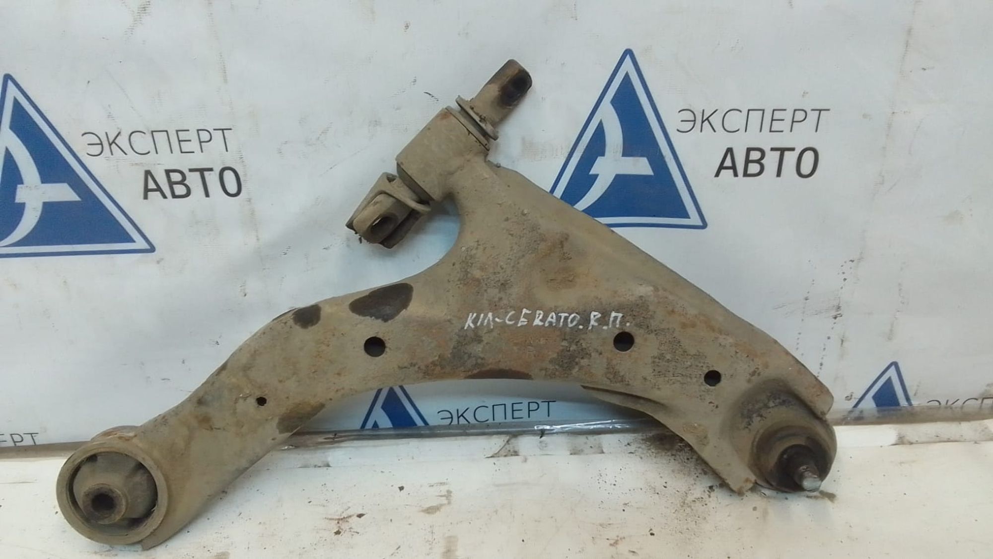 https://ycs.partsauto.market/partsauto-images/thmbs/userImages/75d4474db864ee9a7db96475a931940e/part/9042719b-89a4-4272-a9e3-91520f9acdd3_1708076530928.jpg