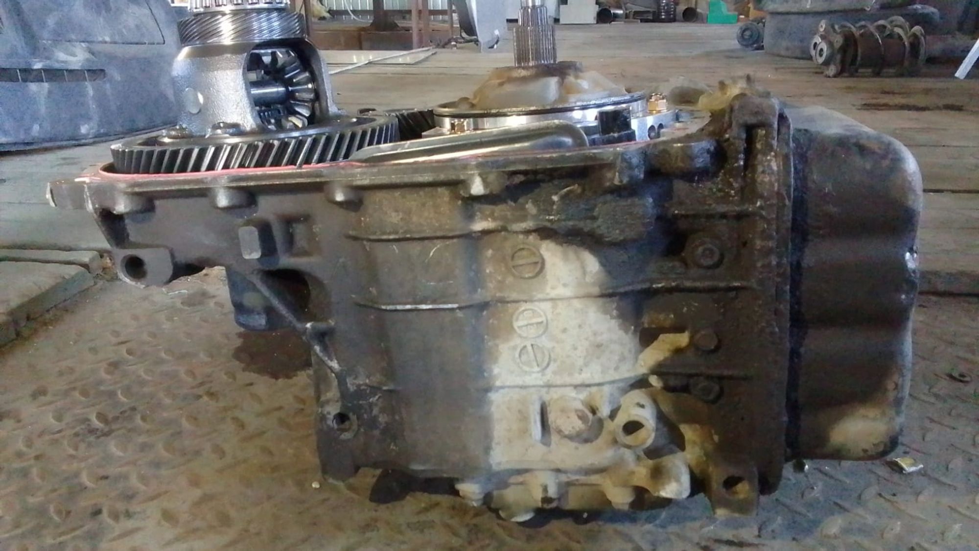 https://ycs.partsauto.market/partsauto-images/thmbs/userImages/75d4474db864ee9a7db96475a931940e/part/932ff03d-f1df-45bc-8a45-2ad1e58e18cc_1697998038925.jpg