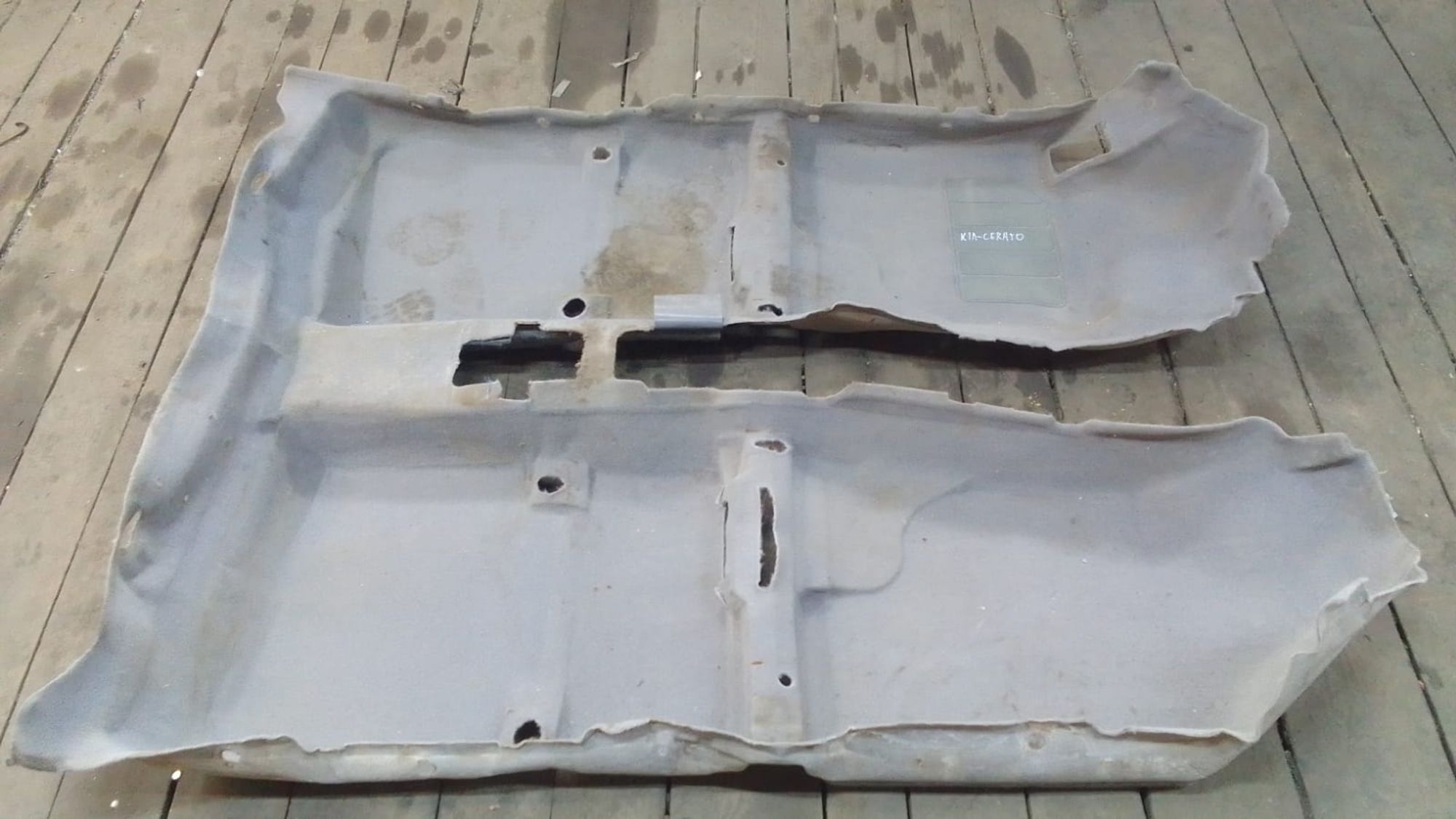 https://ycs.partsauto.market/partsauto-images/thmbs/userImages/75d4474db864ee9a7db96475a931940e/part/a2d04845-905b-4d21-9be5-ba3b058aff00_1708098409419.jpg