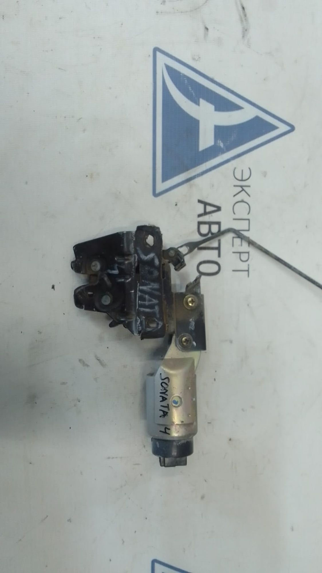 https://ycs.partsauto.market/partsauto-images/thmbs/userImages/75d4474db864ee9a7db96475a931940e/part/aefde968-24b2-4e52-9f91-669c8c0c457c_1697993477314.jpg