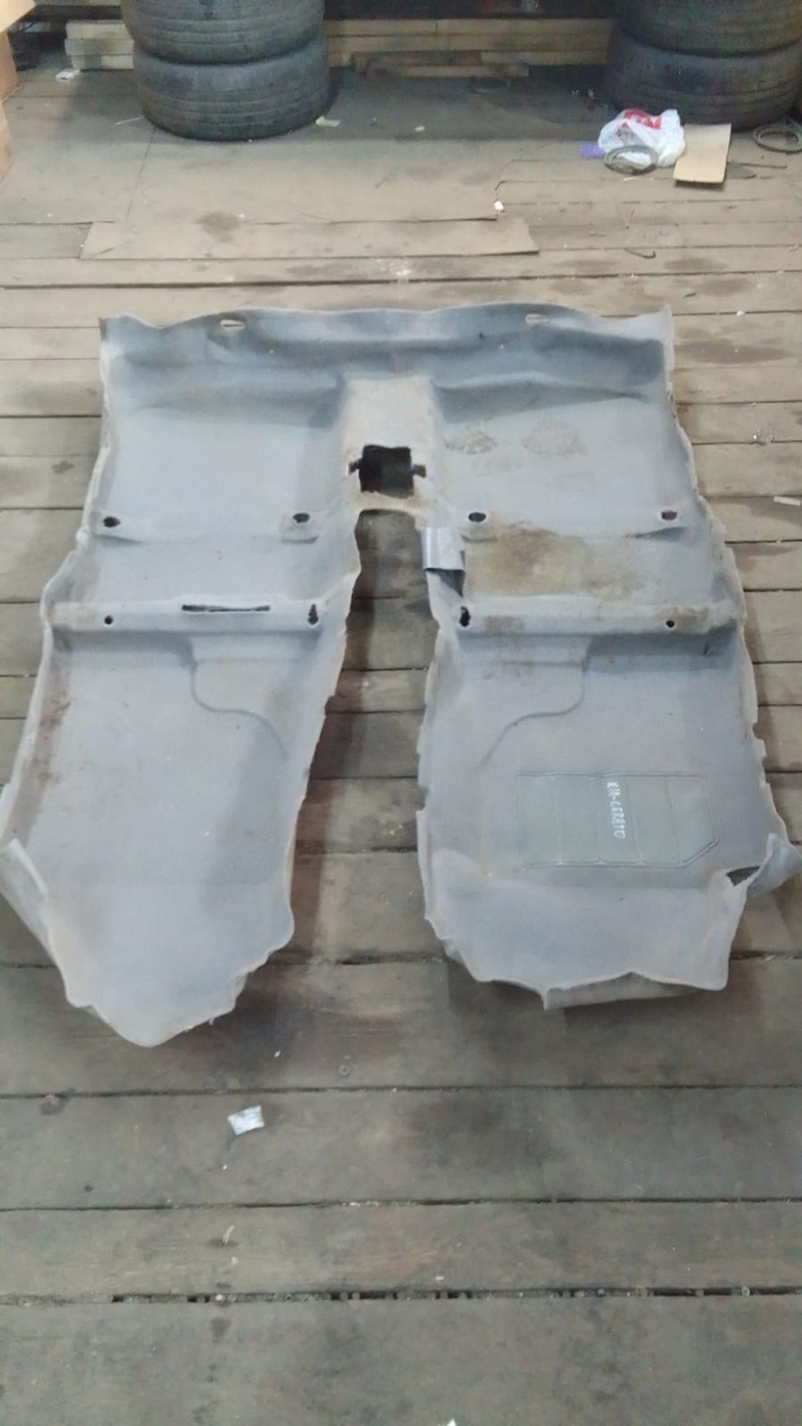 https://ycs.partsauto.market/partsauto-images/thmbs/userImages/75d4474db864ee9a7db96475a931940e/part/ee163cba-6e7b-45d5-8189-fdb8ebc6ad82_1708098409423.jpg