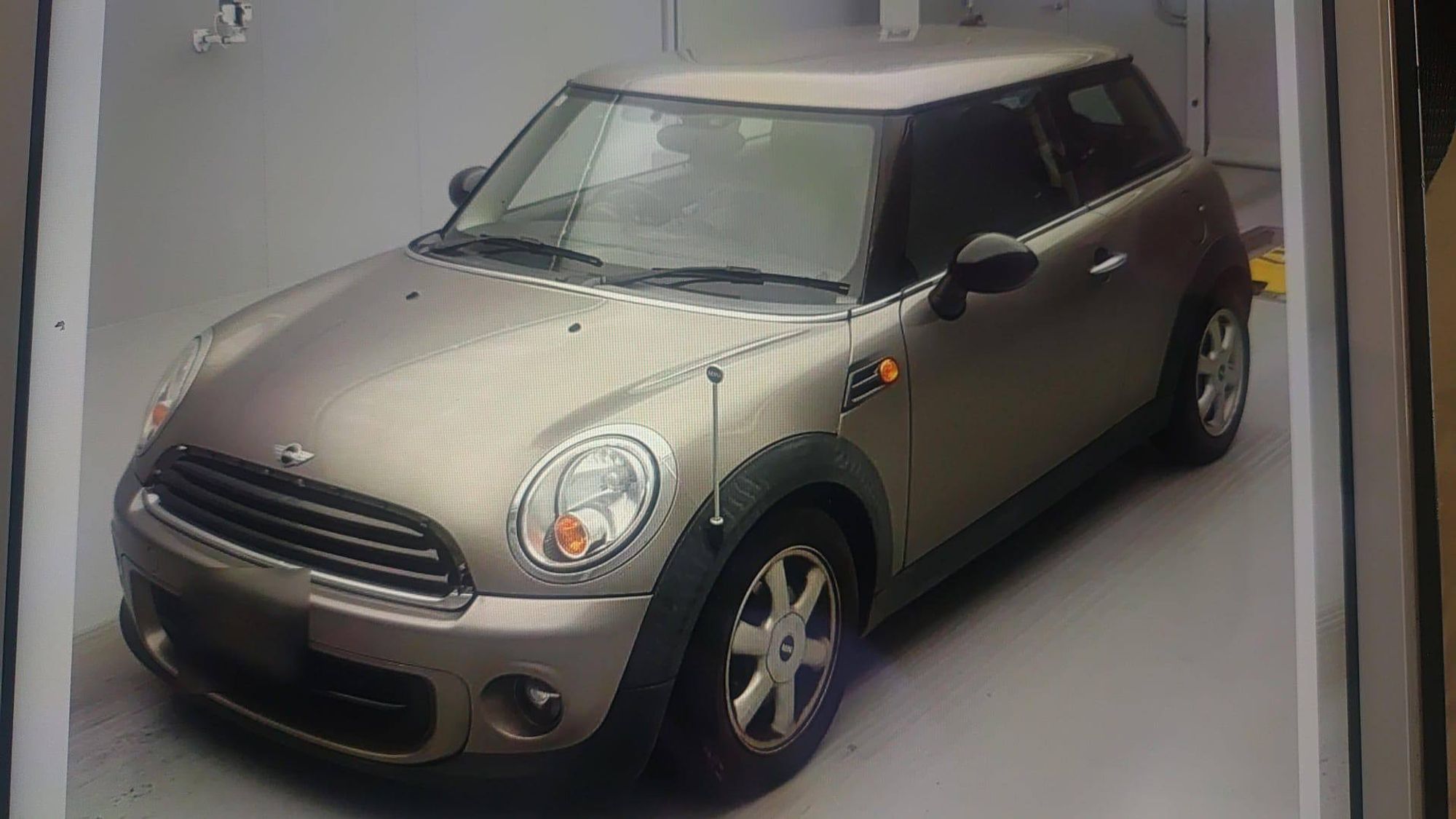 https://ycs.partsauto.market/partsauto-images/thmbs/userImages/772e461030aea93f4dbb6447c0f924d3/car/99584700-02cc-4095-99ce-6a94275f238a_1769668406047.jpg