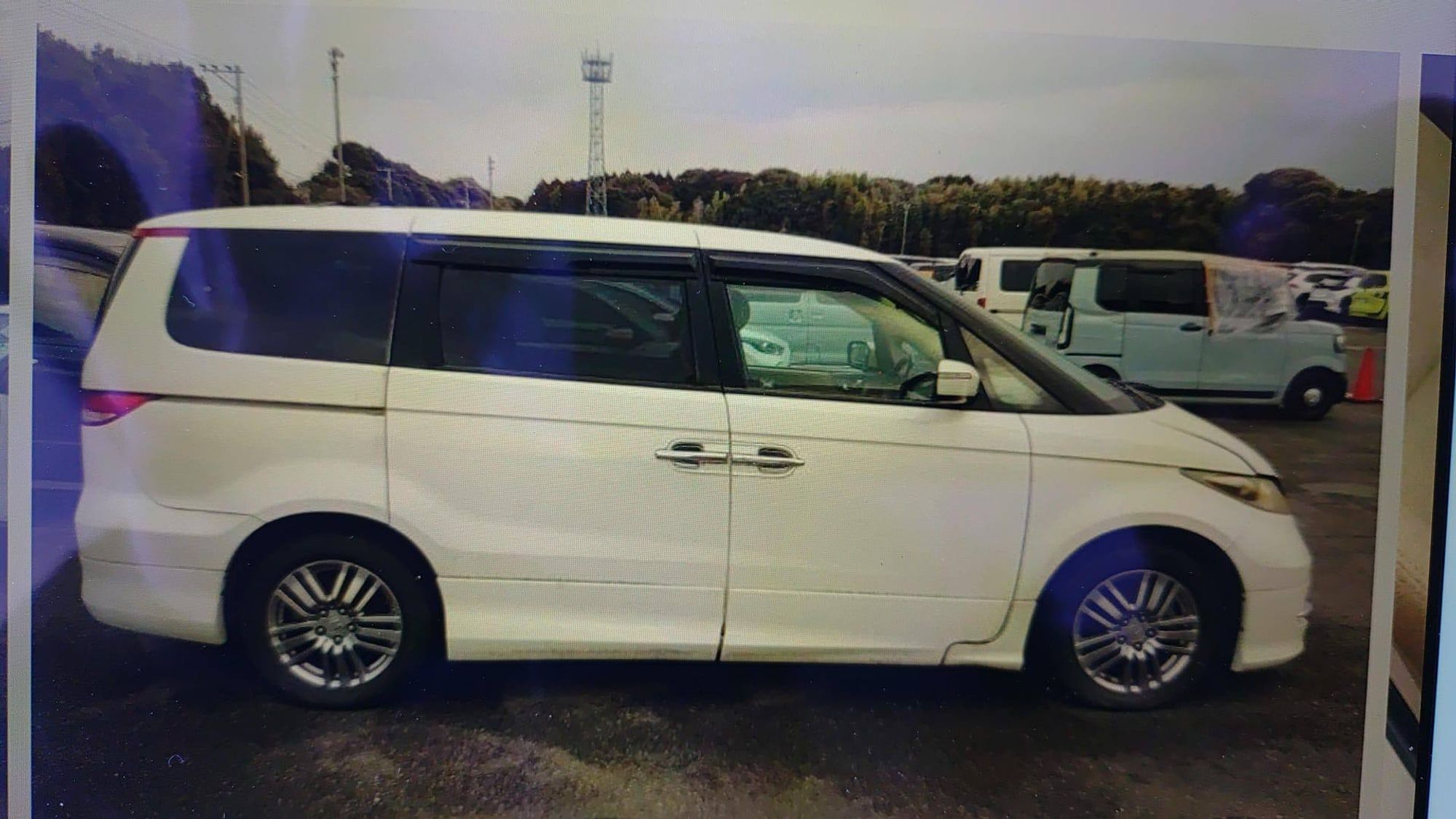 https://ycs.partsauto.market/partsauto-images/thmbs/userImages/772e461030aea93f4dbb6447c0f924d3/car/a386789a-5c24-447a-ba05-0658897a24f1_1770798419111.jpg
