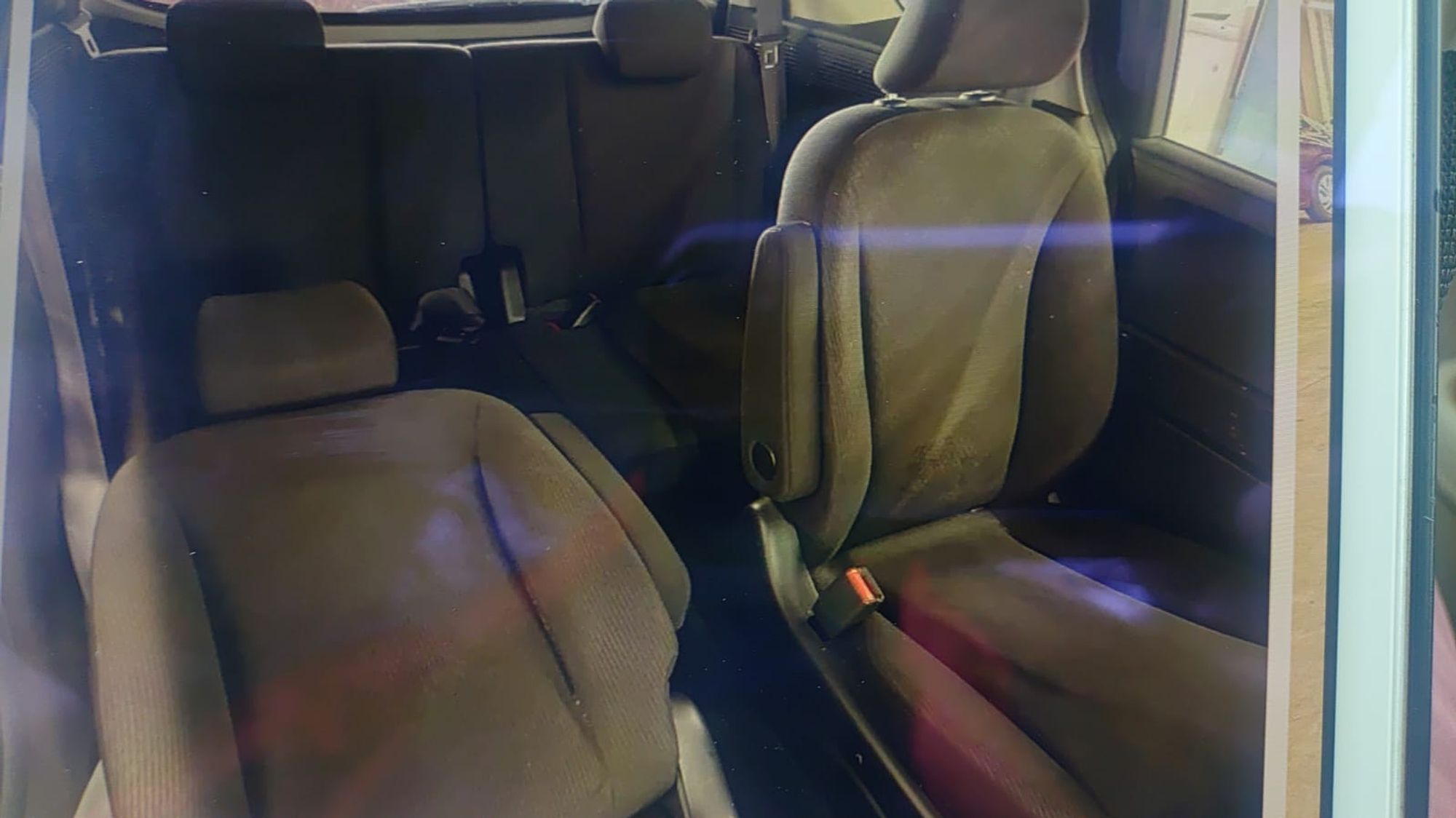 https://ycs.partsauto.market/partsauto-images/thmbs/userImages/772e461030aea93f4dbb6447c0f924d3/car/e999217b-1d2f-4b80-abdb-bb7c31ae0732_1776841890448.jpg