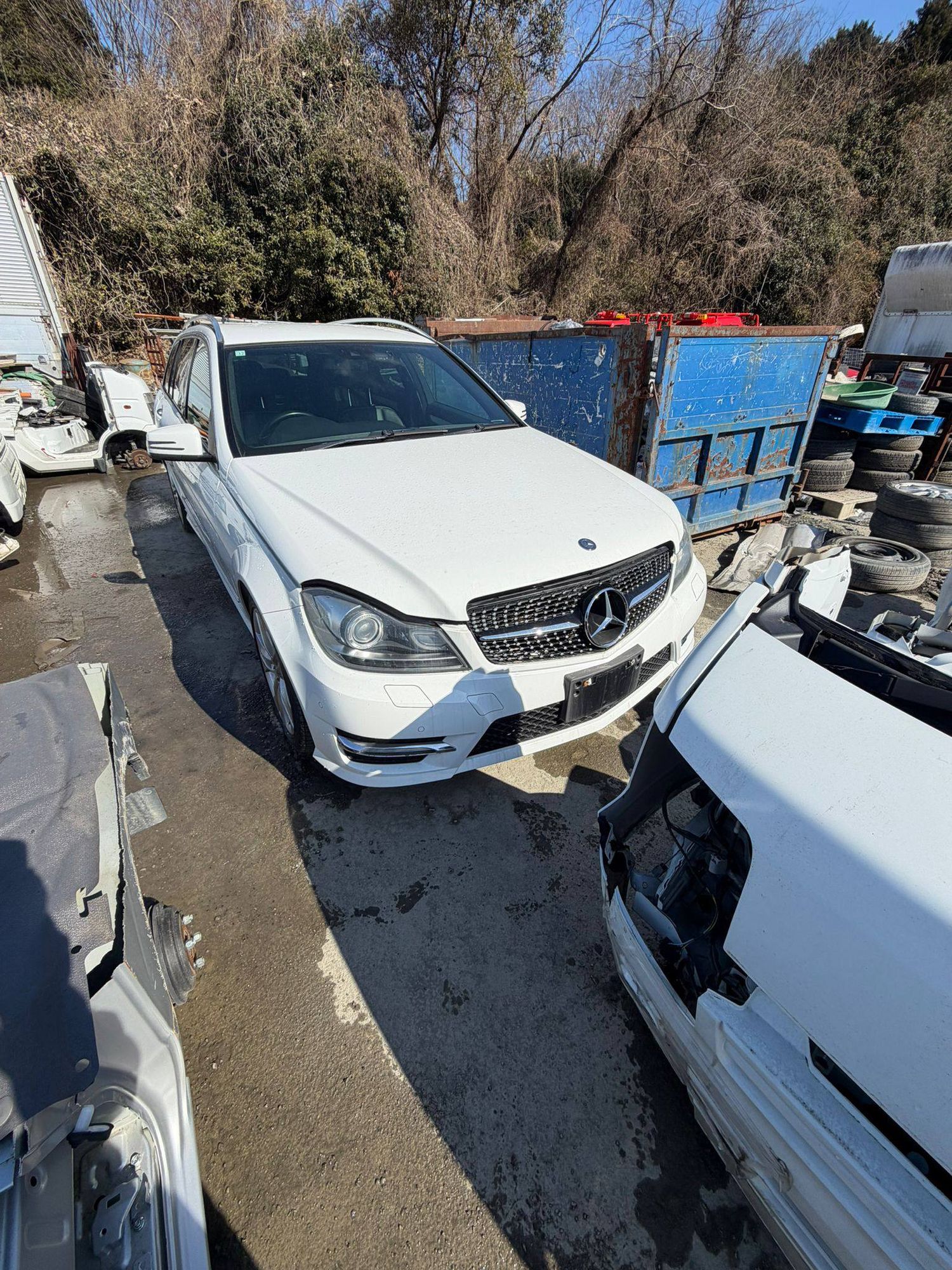 https://ycs.partsauto.market/partsauto-images/thmbs/userImages/772e461030aea93f4dbb6447c0f924d3/car/eed57bff-e1c2-43f7-90b5-13aa0f5f866a_1770801444292.jpg