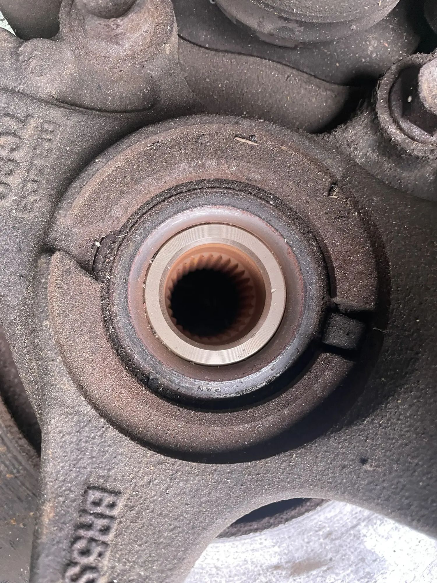 1367 Ступица передняя правая Mazda Axela BK5P ZY 2006, 14500 рублей, Невинномысск