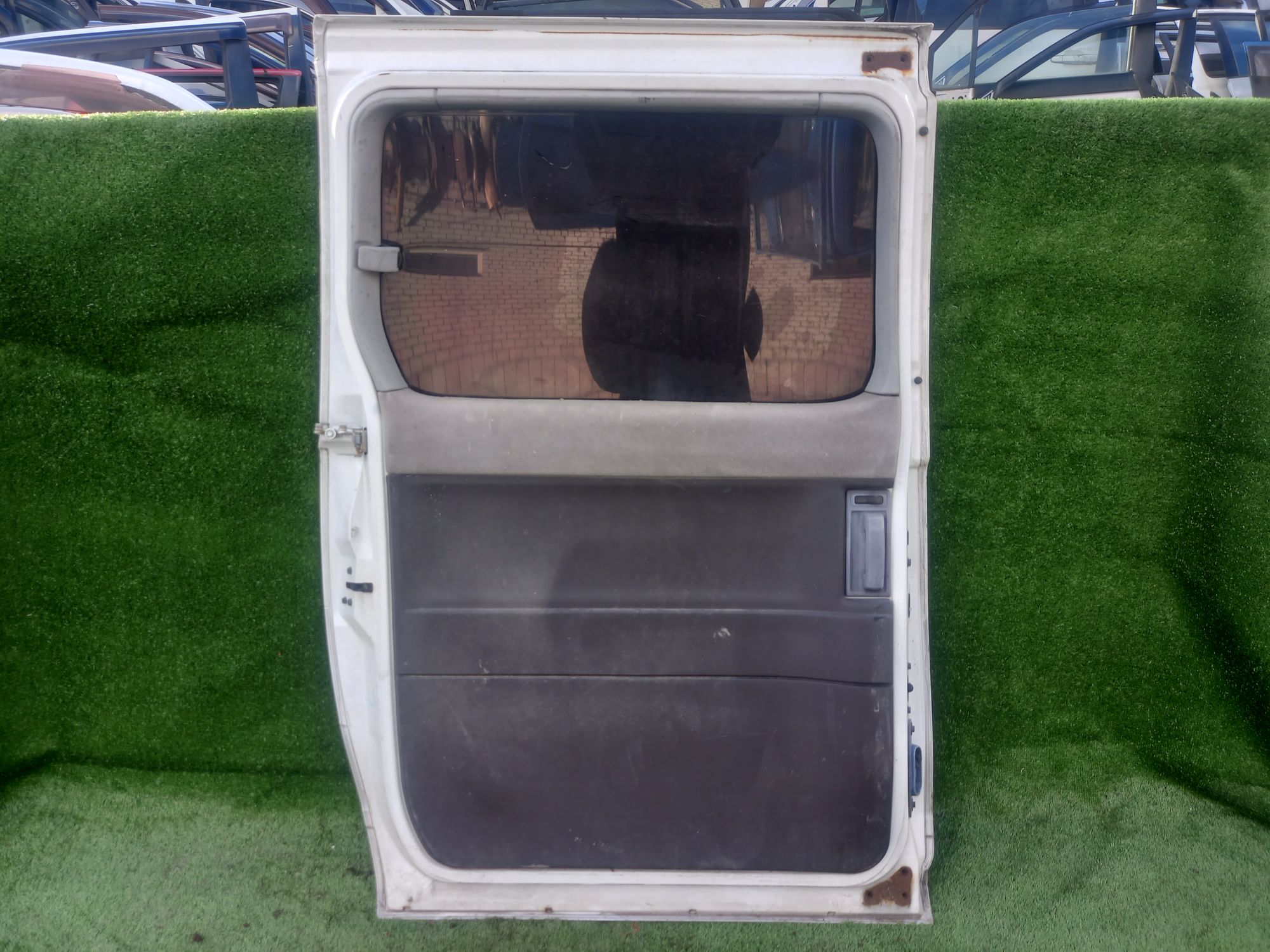 1473 дверь на NISSAN LARGO W30, 8500 рублей, Невинномысск