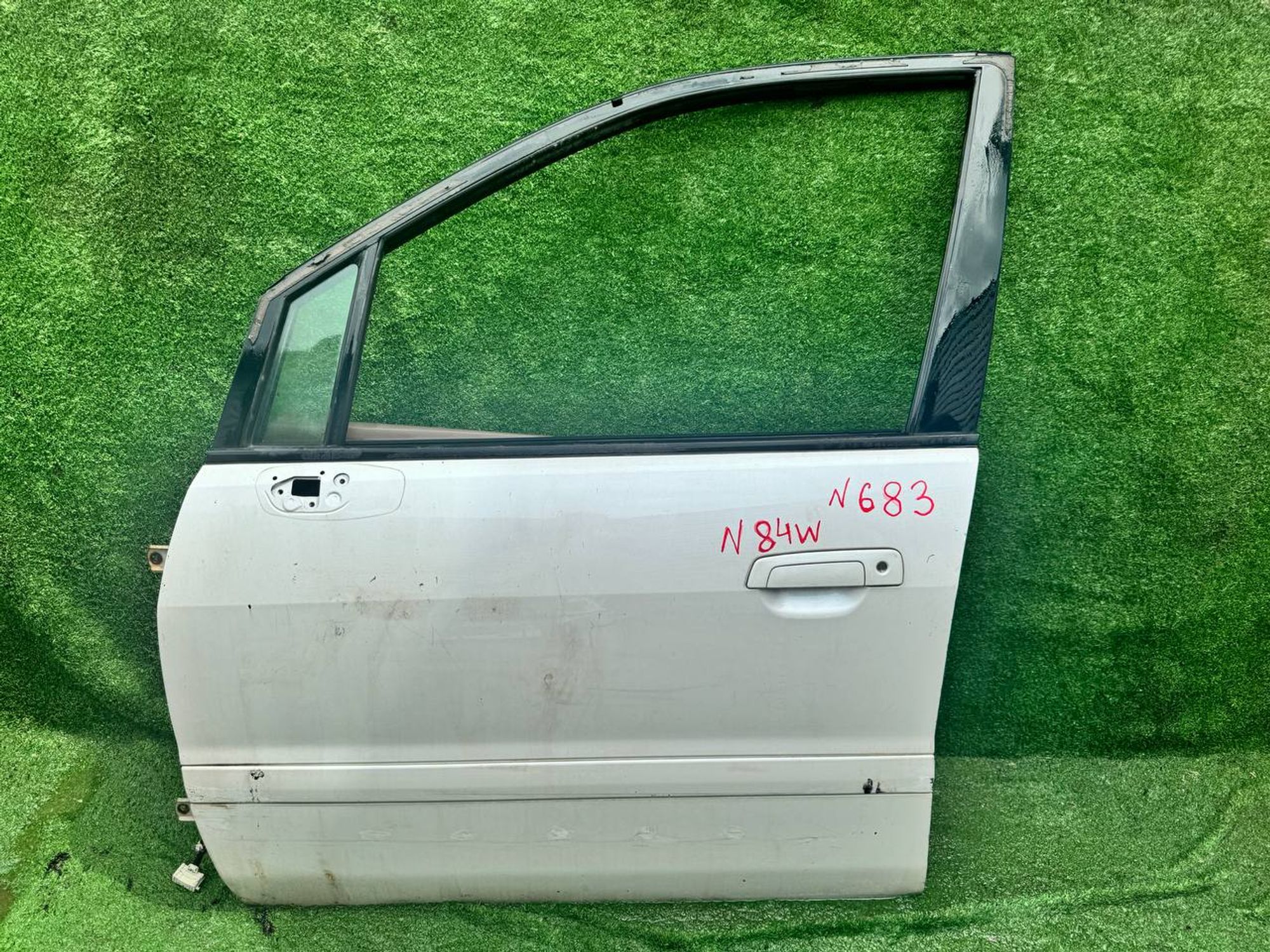 683 дверь на MITSUBISHI CHARIOT N84W, 9000 рублей, Невинномысск