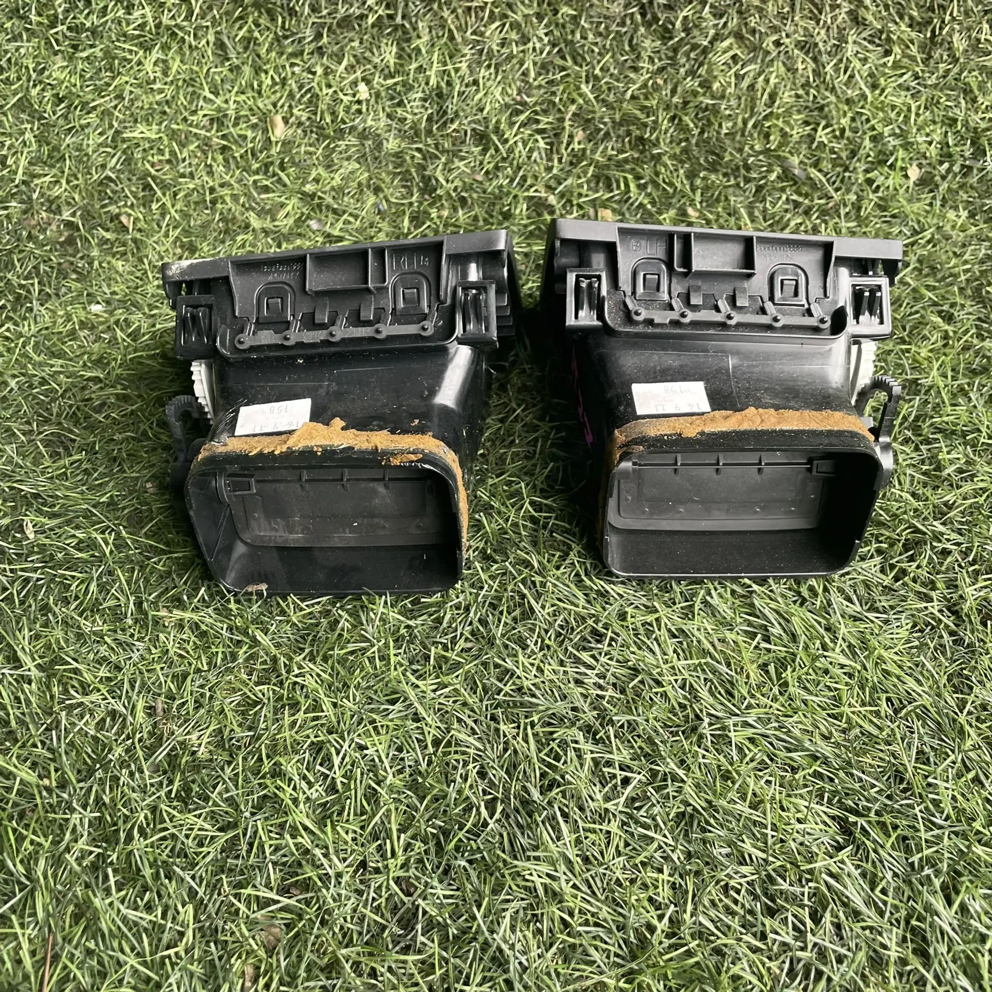 https://ycs.partsauto.market/partsauto-images/thmbs/userImages/772e461030aea93f4dbb6447c0f924d3/part/00d899ca-190c-445b-9194-c594a22aed2b_1776677912368.jpg