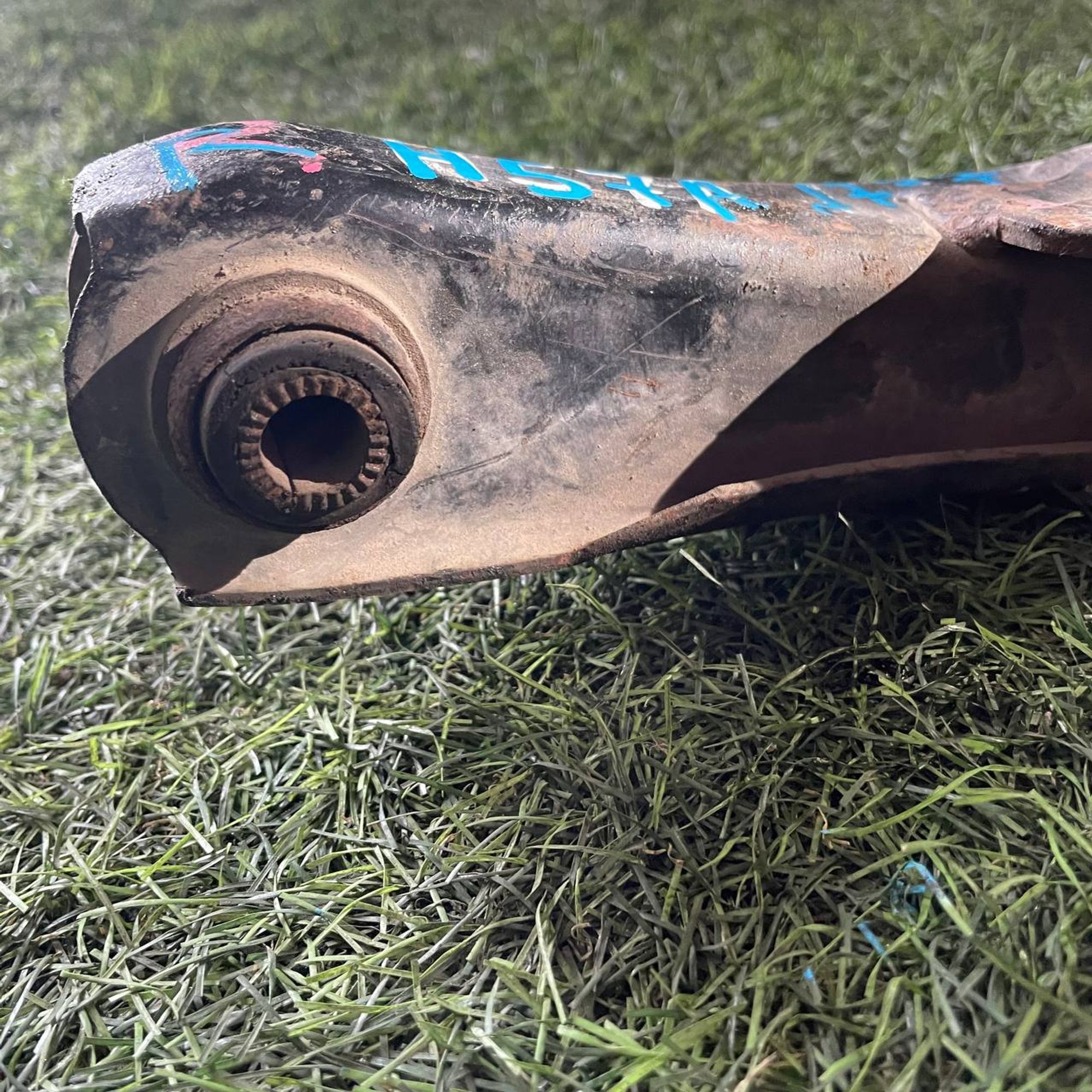 777 Рычаг передний правый нижний MITSUBISHI PAJERO JUNIOR H57A, 3500 рублей, Невинномысск