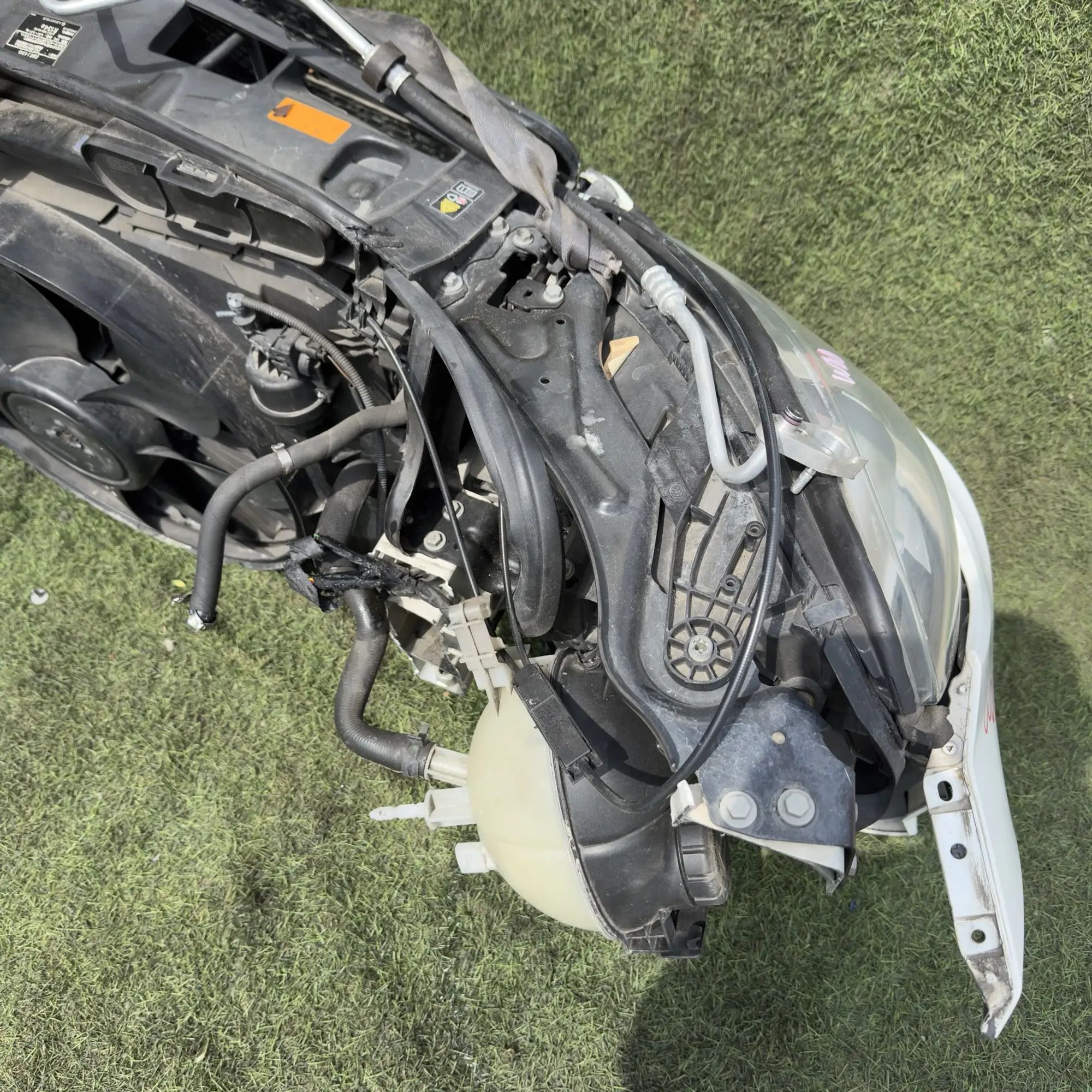 https://ycs.partsauto.market/partsauto-images/thmbs/userImages/772e461030aea93f4dbb6447c0f924d3/part/0165fd46-aae1-4742-b09a-84067e02acd6_1778156533884.jpg