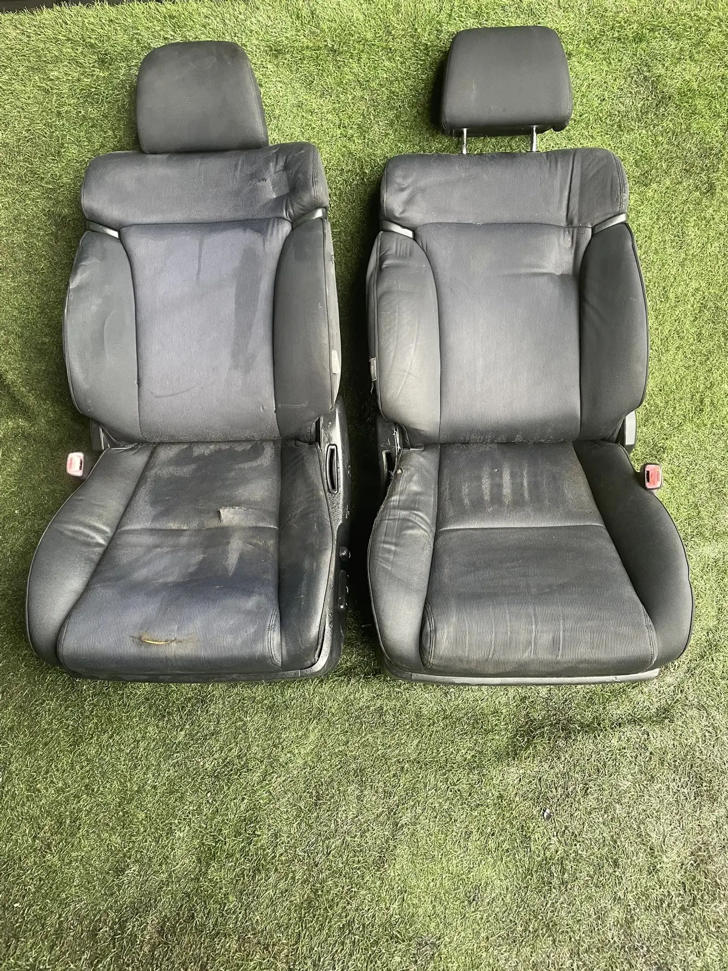 https://ycs.partsauto.market/partsauto-images/thmbs/userImages/772e461030aea93f4dbb6447c0f924d3/part/01c10601-5f64-4f59-b056-c934d35b1d8a_1777967772353.jpg