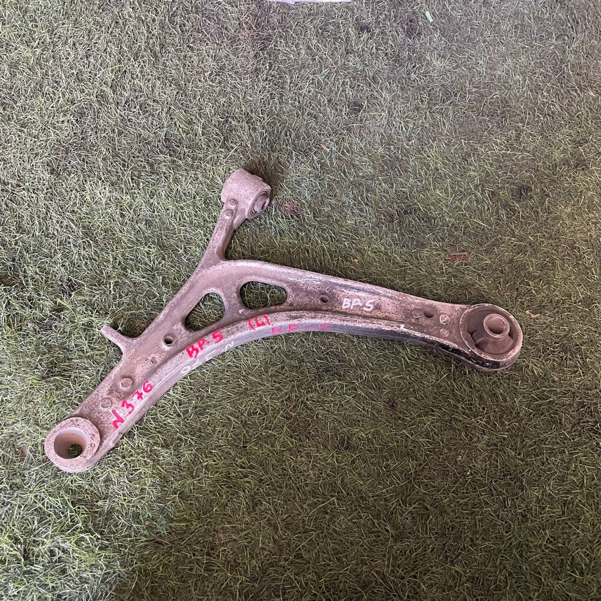 376 Рычаг передний левый нижний SUBARU LEGACY BP5, 1 рублей, Невинномысск