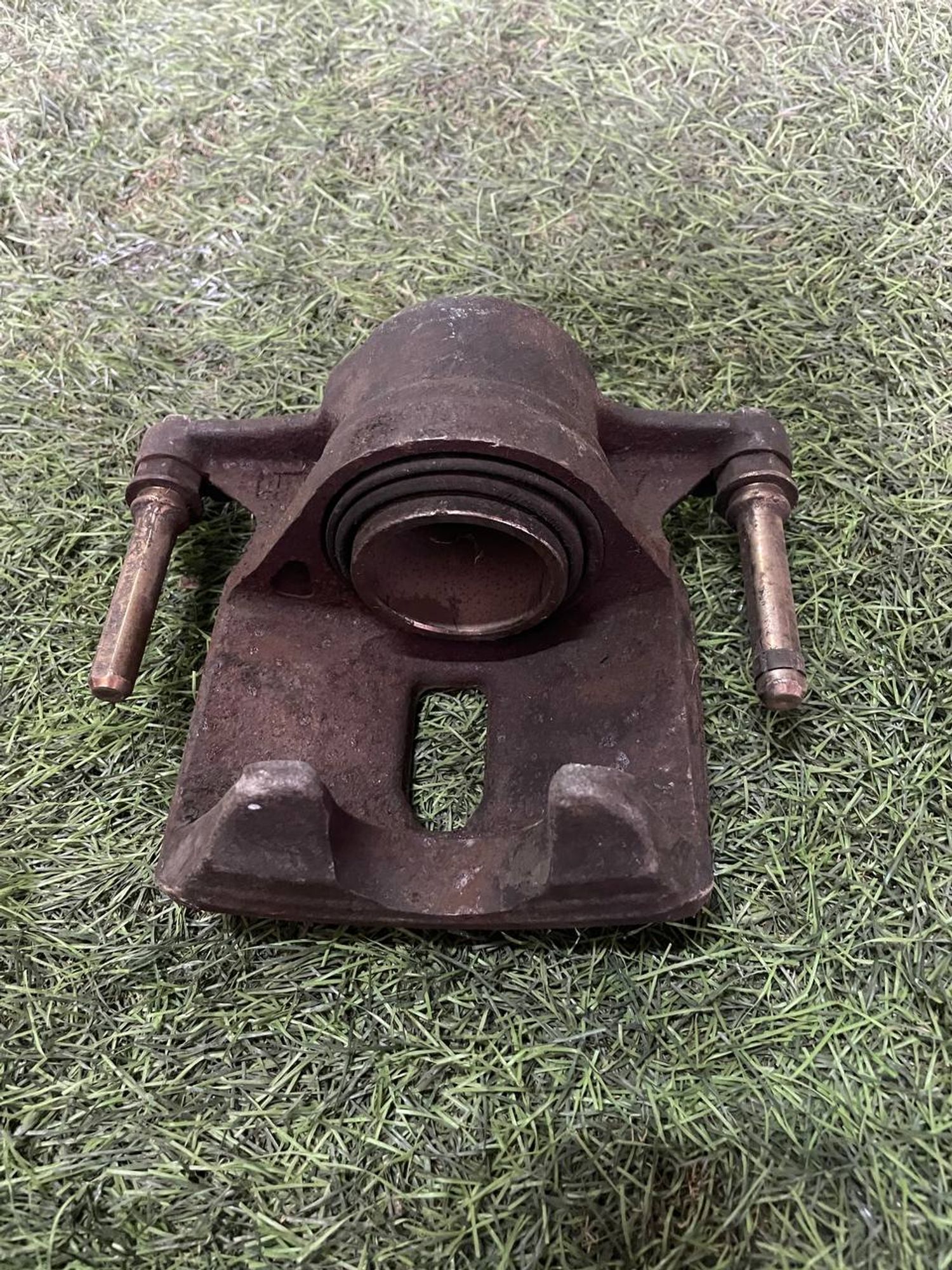 148 Суппорт тормозной передний левый TOYOTA CALDINA ST215, 3000 рублей, Невинномысск