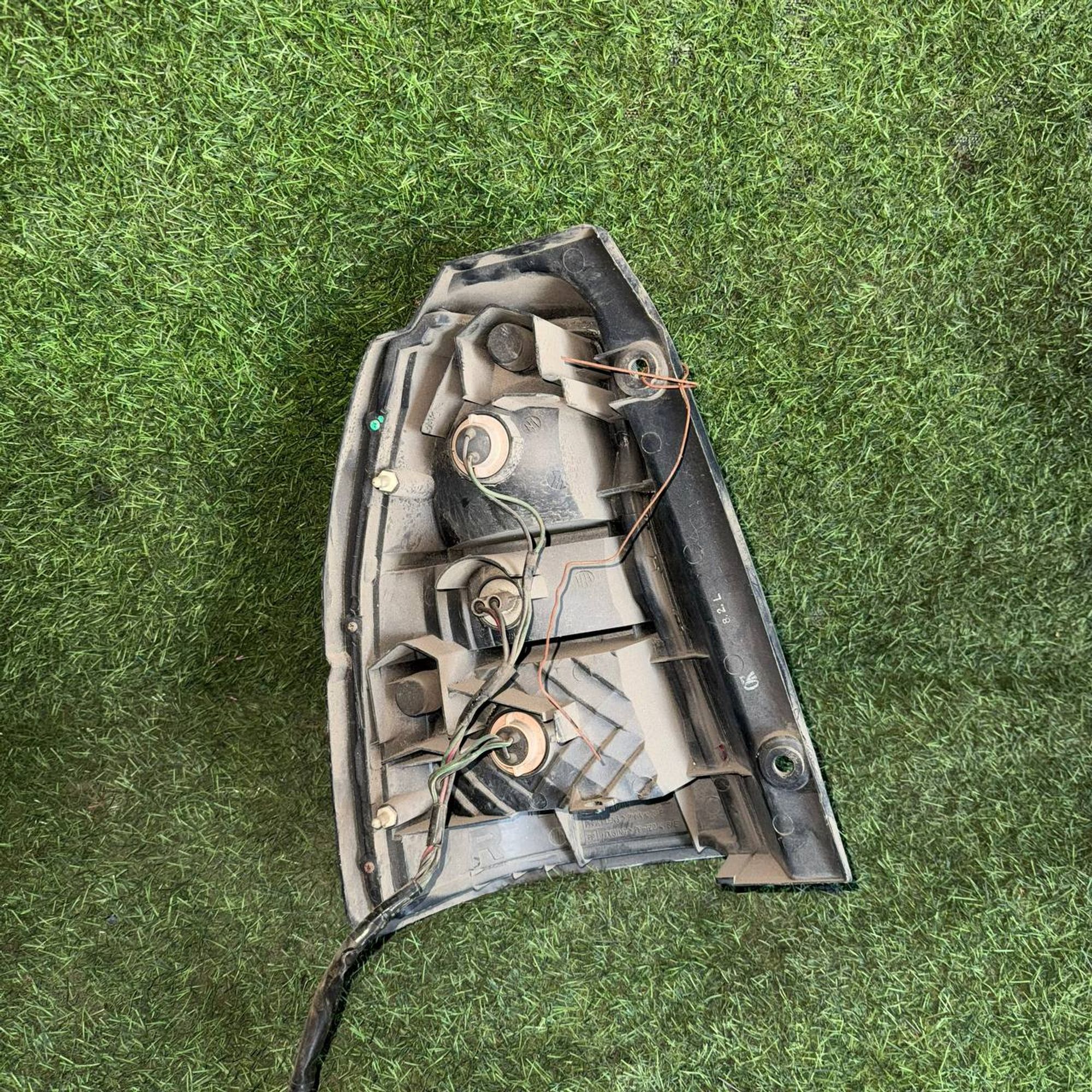 735 Фонарь задний правый NISSAN RNESSA N30, 1 рублей, Невинномысск