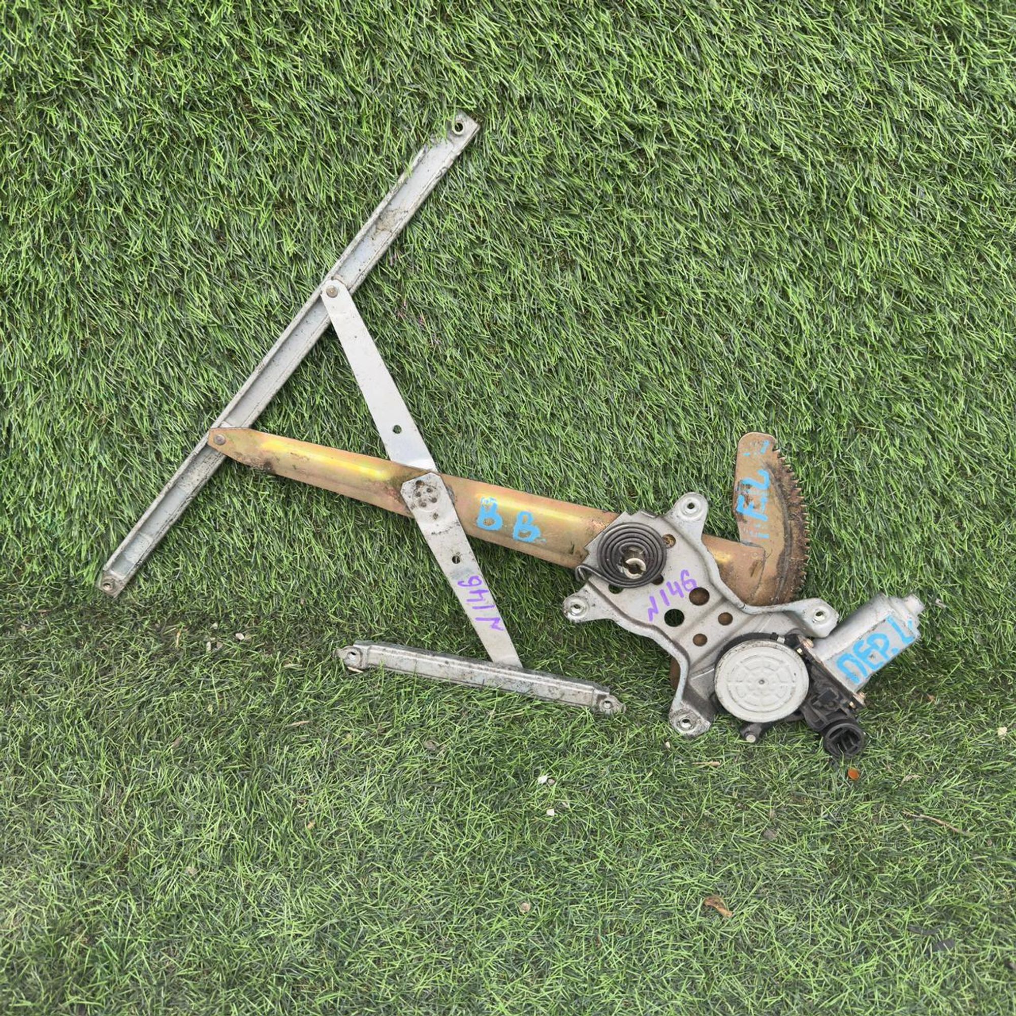 146 Стеклоподъемник передней левой двери TOYOTA BB NCP31, 1 рублей, Невинномысск