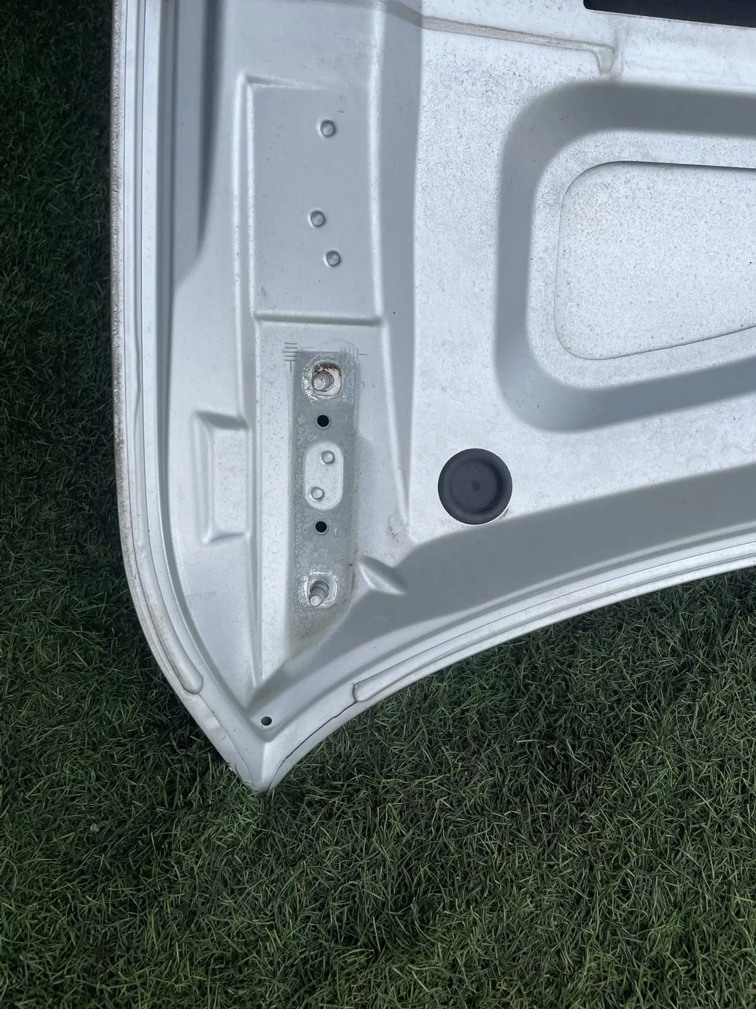 https://ycs.partsauto.market/partsauto-images/thmbs/userImages/772e461030aea93f4dbb6447c0f924d3/part/02946a31-82c7-4f64-a972-46cac79759f8_1778251606411.jpg
