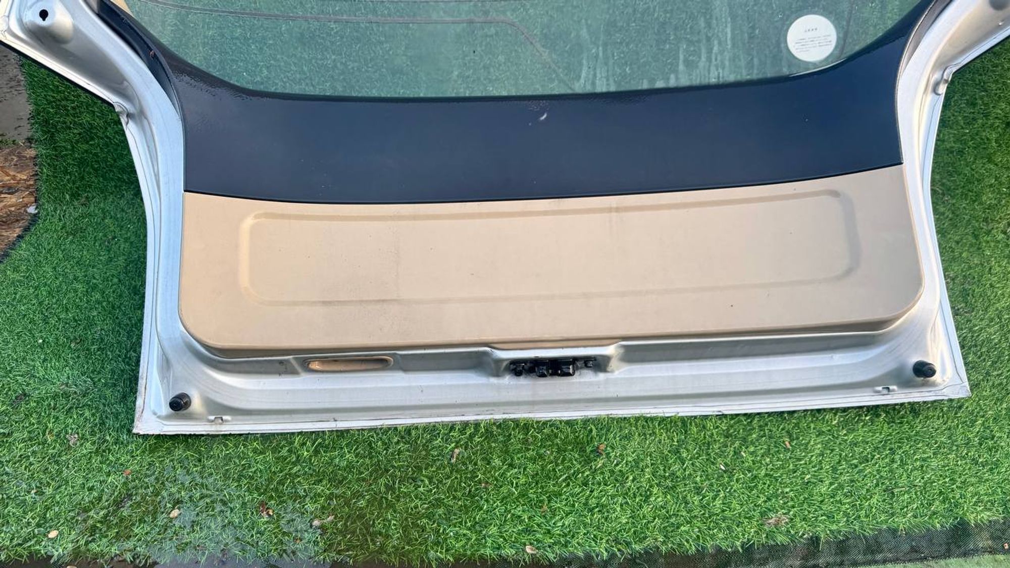 241 дверь багажника на MITSUBISHI MIRAGE DINGO, 14500 рублей, Невинномысск