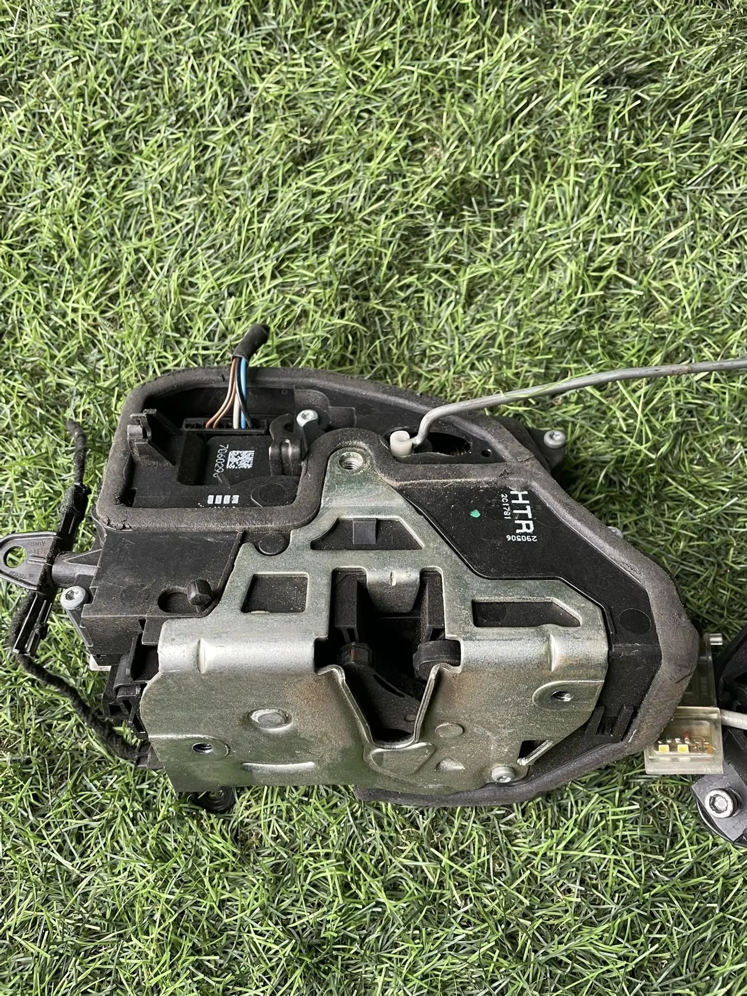 501 Замок двери правой с ручкой задней BMW 3-SERIES E92 N46B20, 4500 рублей, Невинномысск