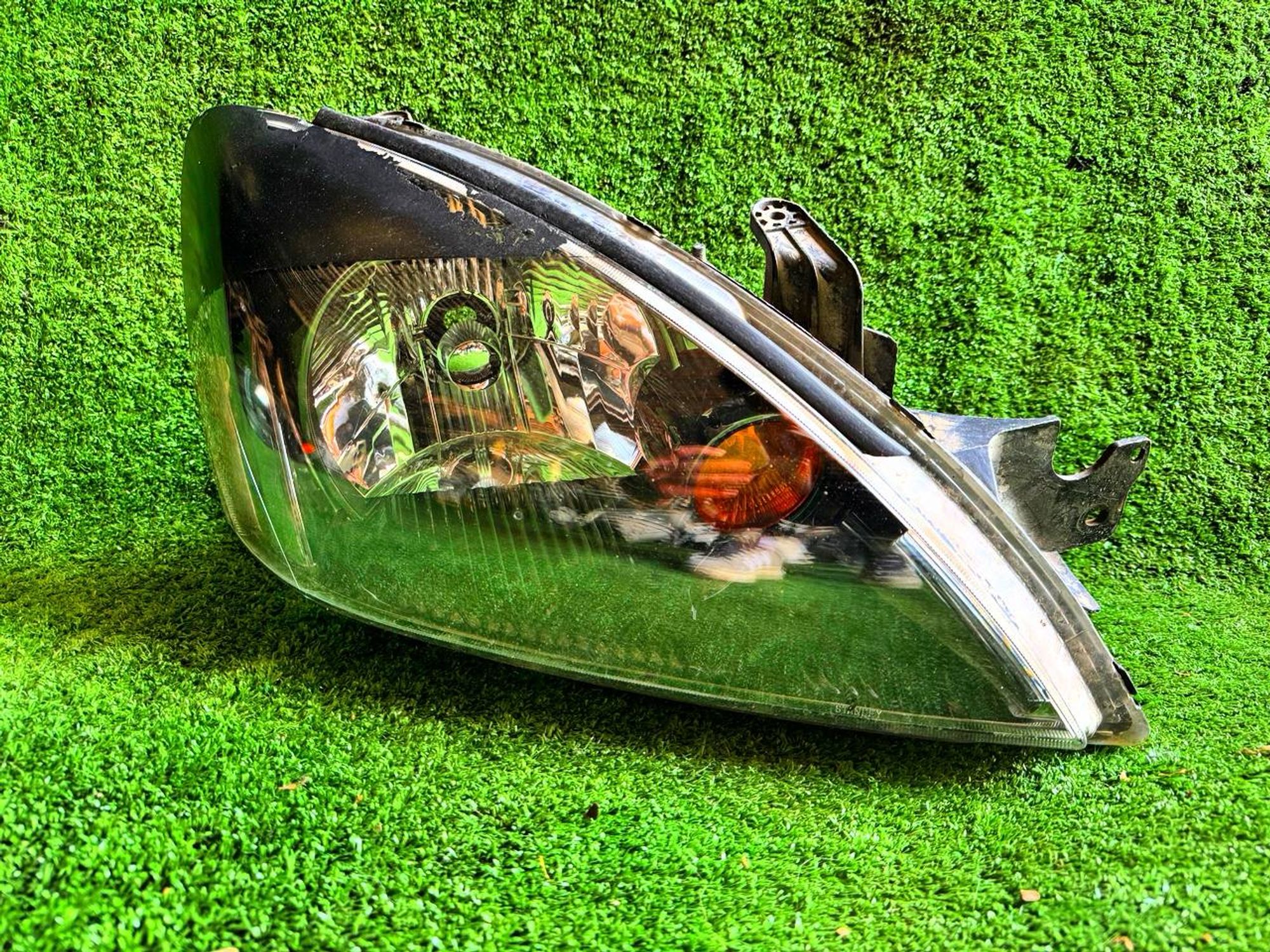 136 фара на MITSUBISHI LANCER CS2A, 7000 рублей, Невинномысск