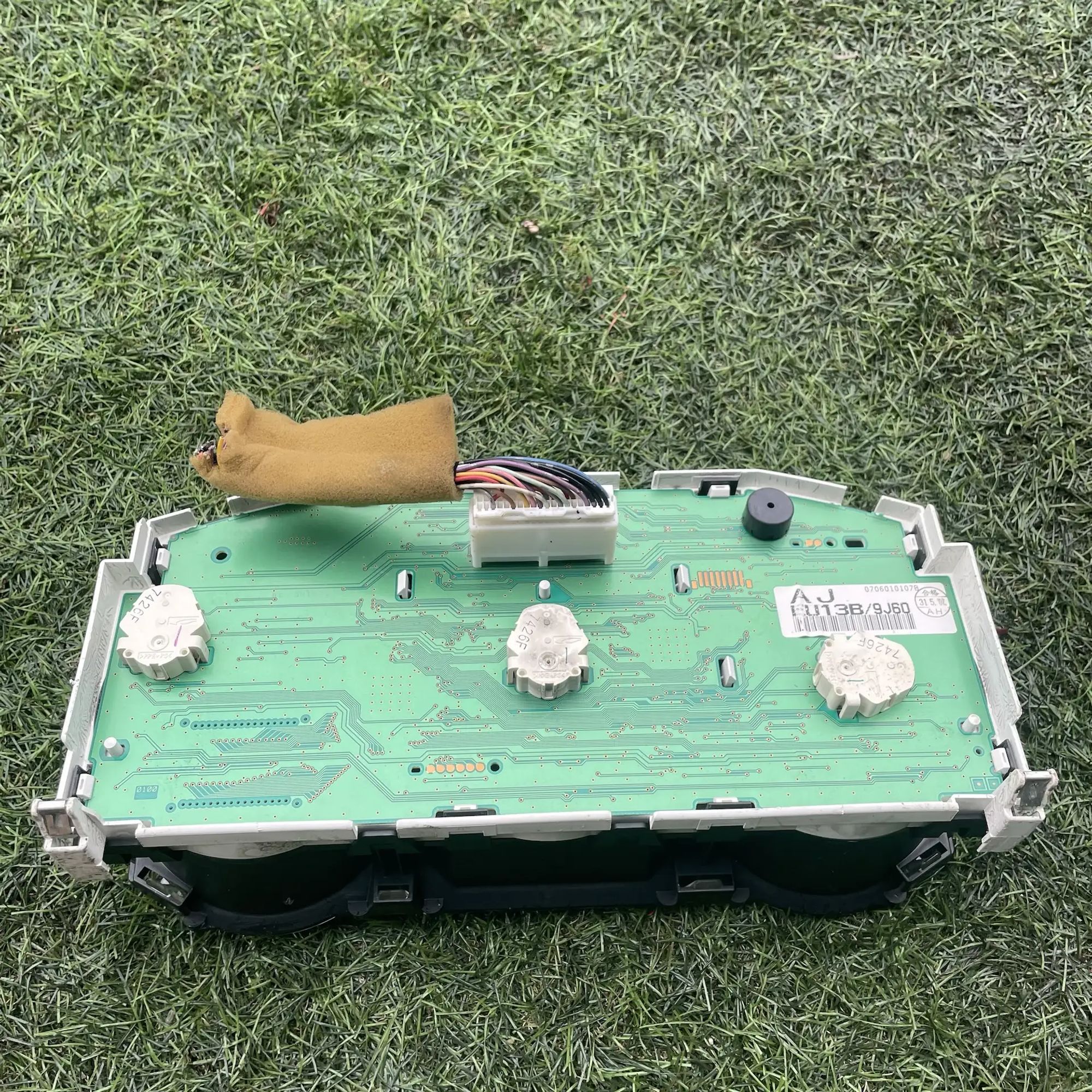 https://ycs.partsauto.market/partsauto-images/thmbs/userImages/772e461030aea93f4dbb6447c0f924d3/part/032e2f25-6f24-4415-a408-c9c0f98ca7a1_1778937494565.jpg