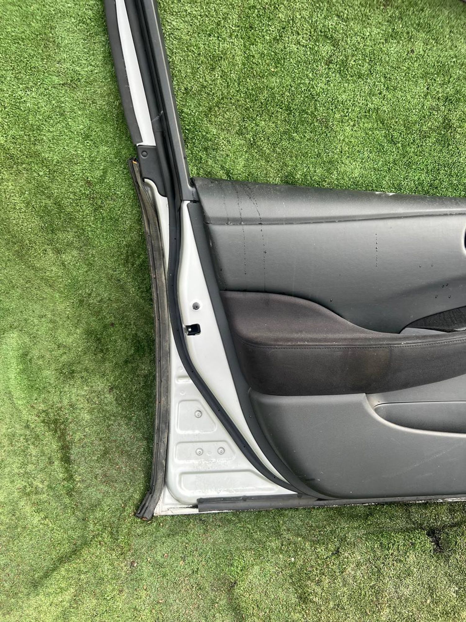 https://ycs.partsauto.market/partsauto-images/thmbs/userImages/772e461030aea93f4dbb6447c0f924d3/part/0337ec90-9f10-41e9-8f29-8a8000b47d02_1743066833668.jpg