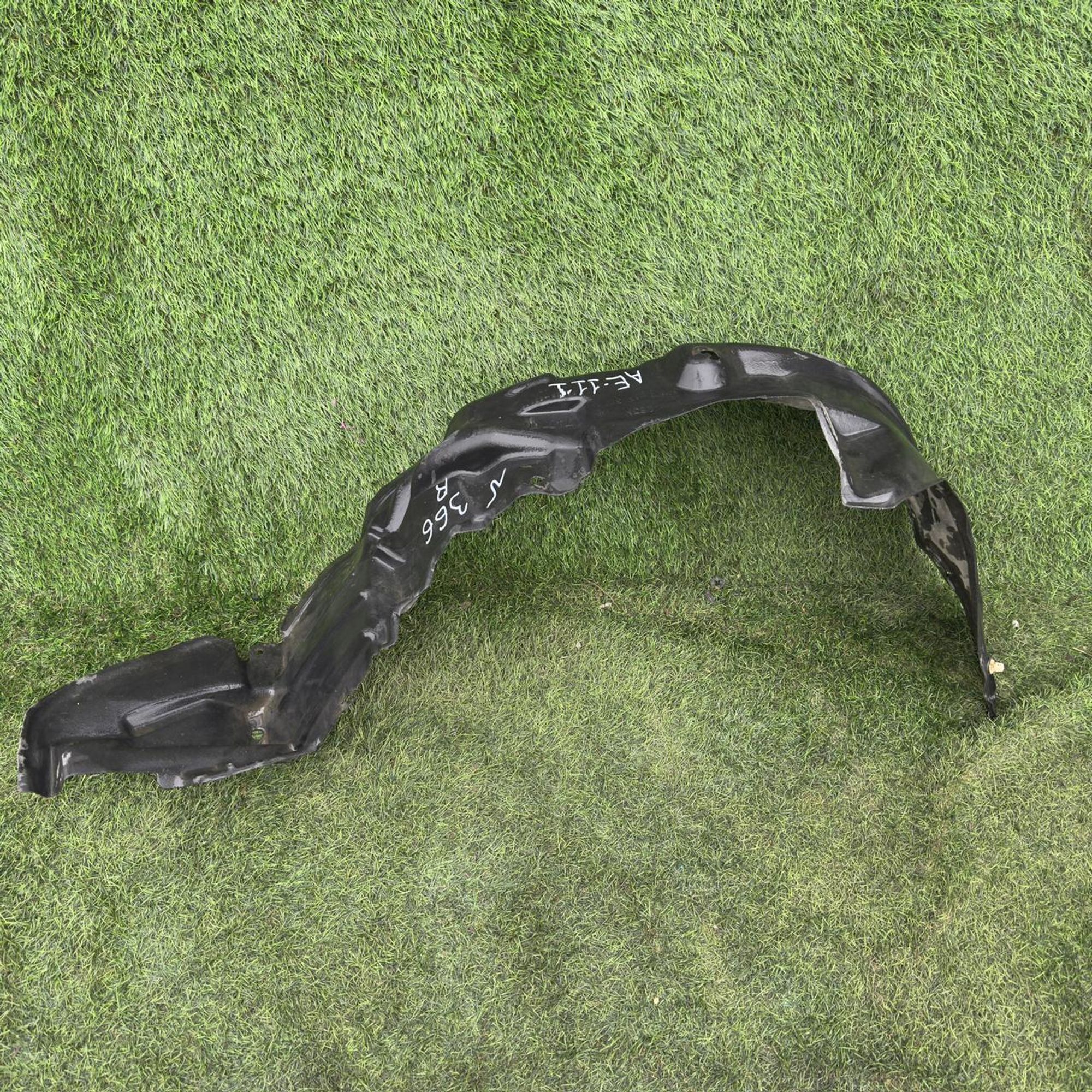 366 Подкрылок передний правый TOYOTA COROLLA SPACIO AE111, 5000 рублей, Невинномысск