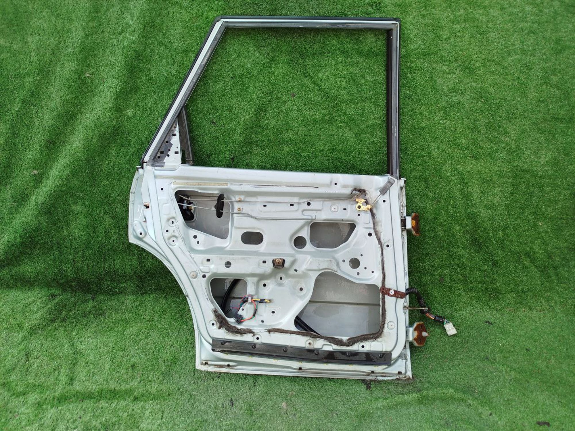 1540 Дверь задняя левая Mazda 626, 4500 рублей, Невинномысск